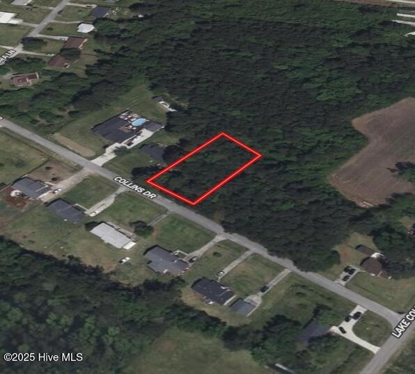 63 Collins Dr