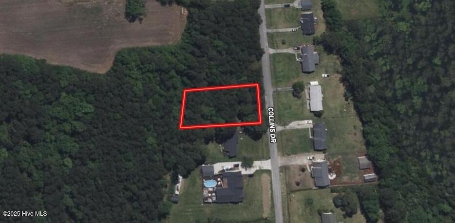 63 Collins Dr