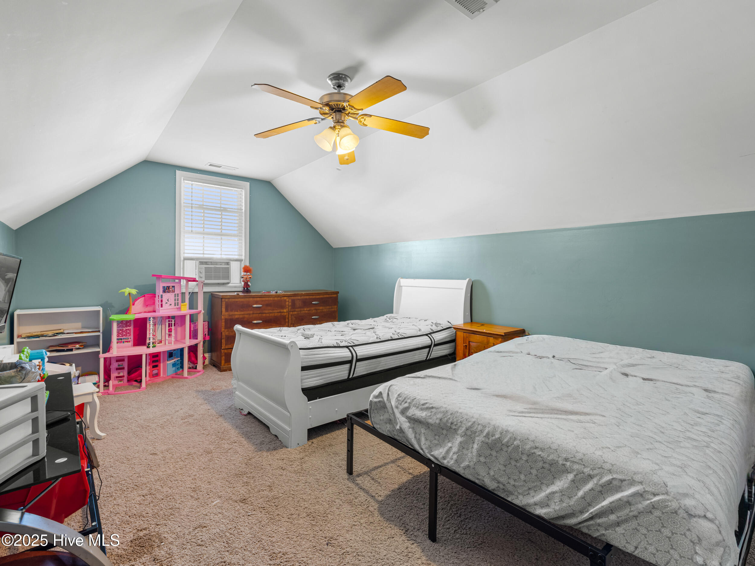 220 Emerald Ridge Road