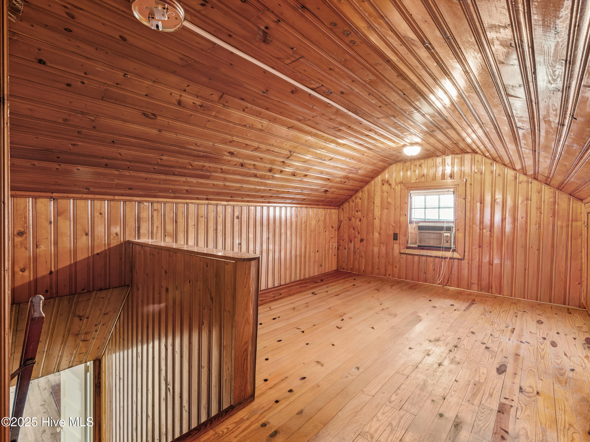 313 Brentwood Avenue