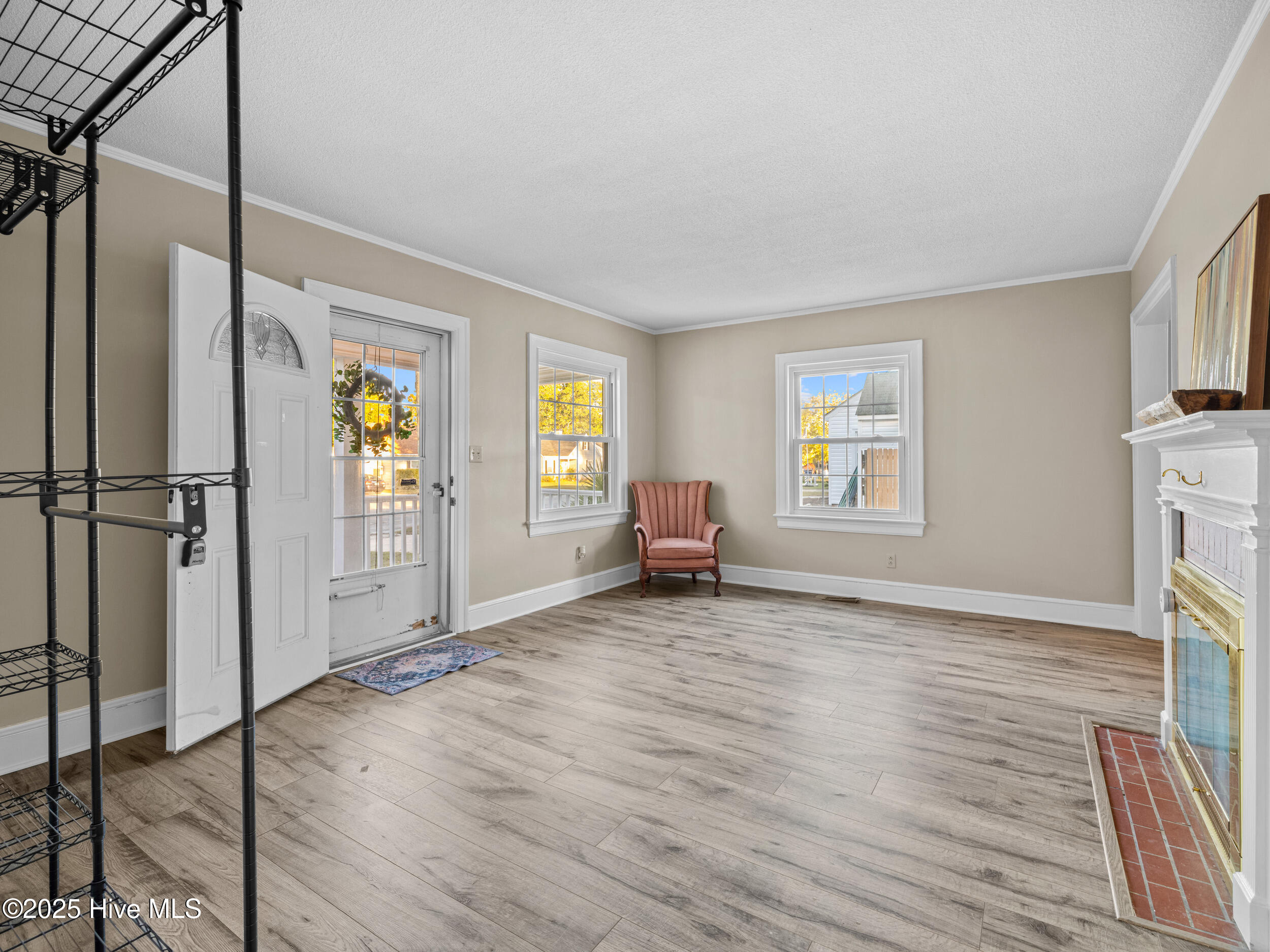 313 Brentwood Avenue