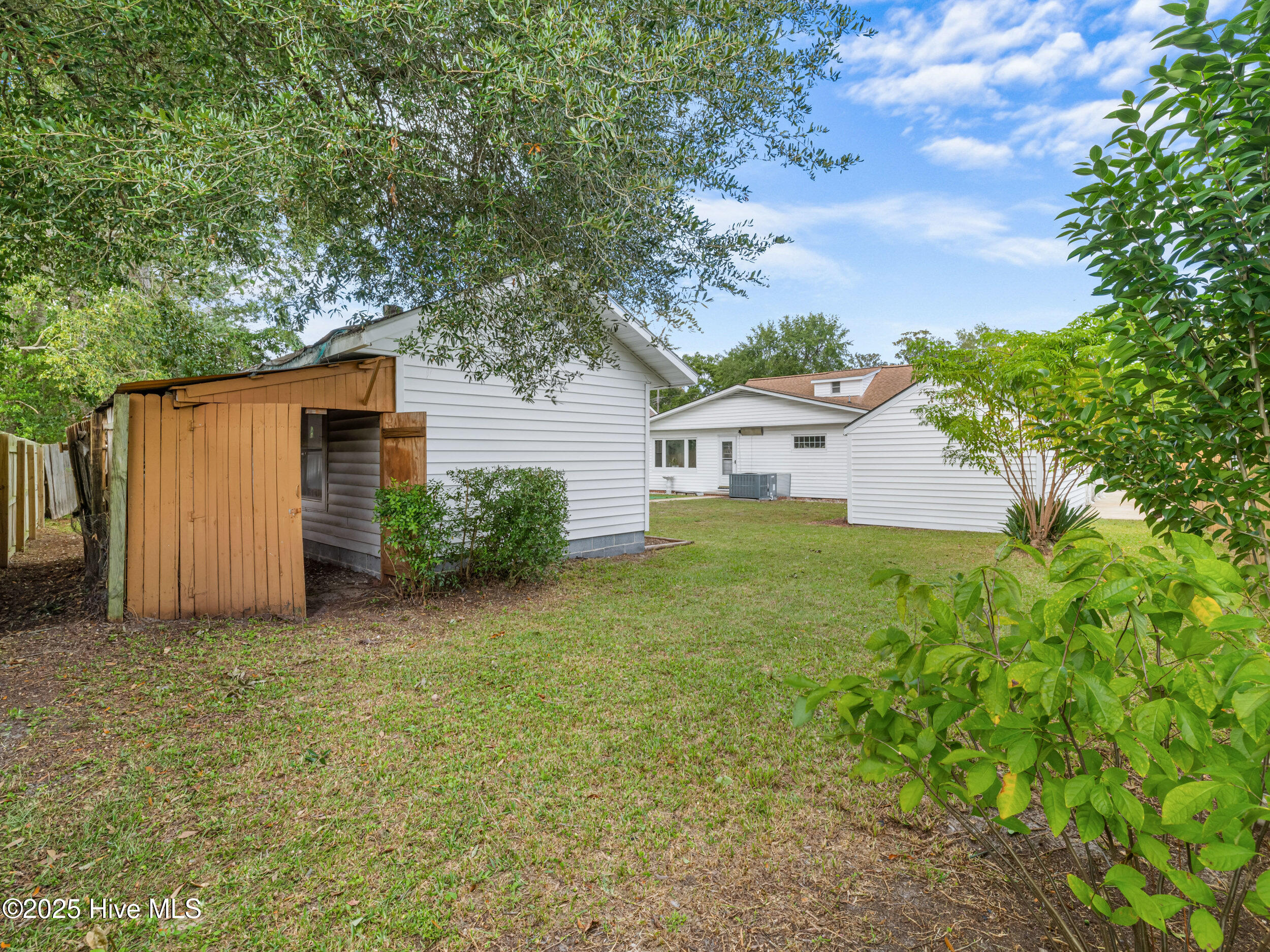 313 Brentwood Avenue