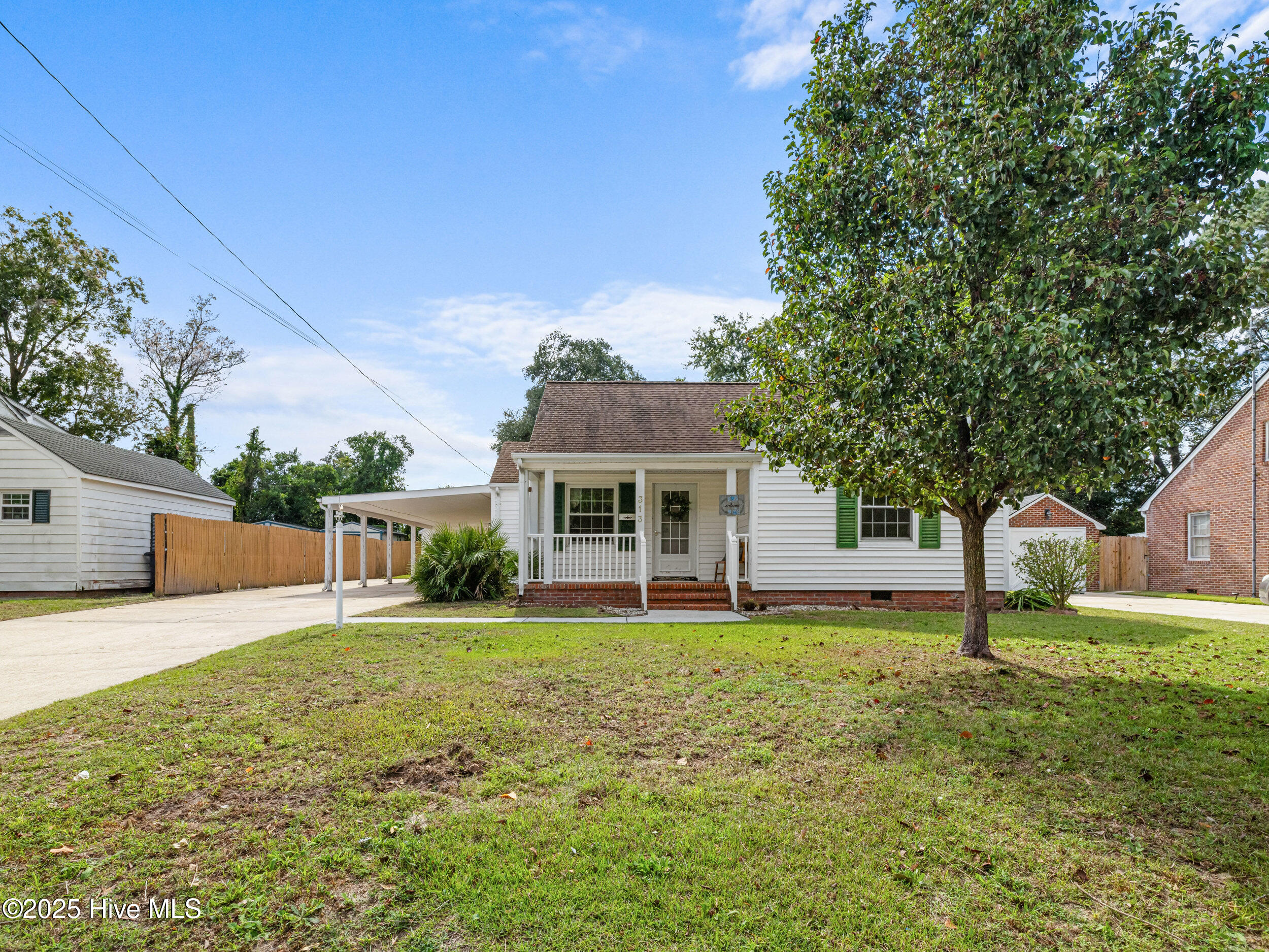 313 Brentwood Avenue