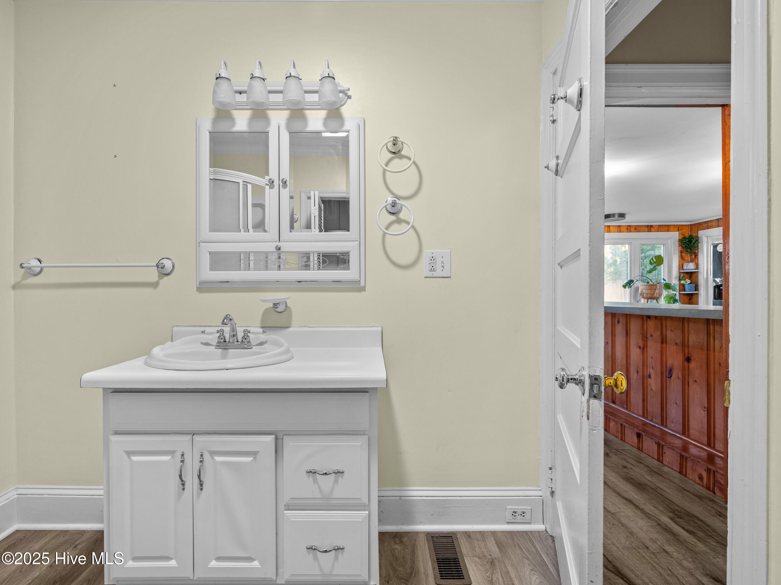 313 Brentwood Avenue