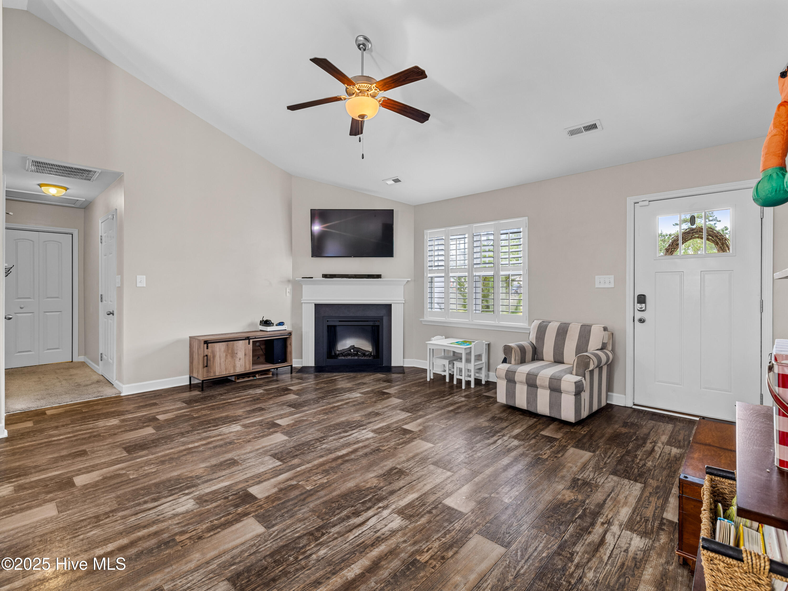 501 Ellie Court, Jacksonville