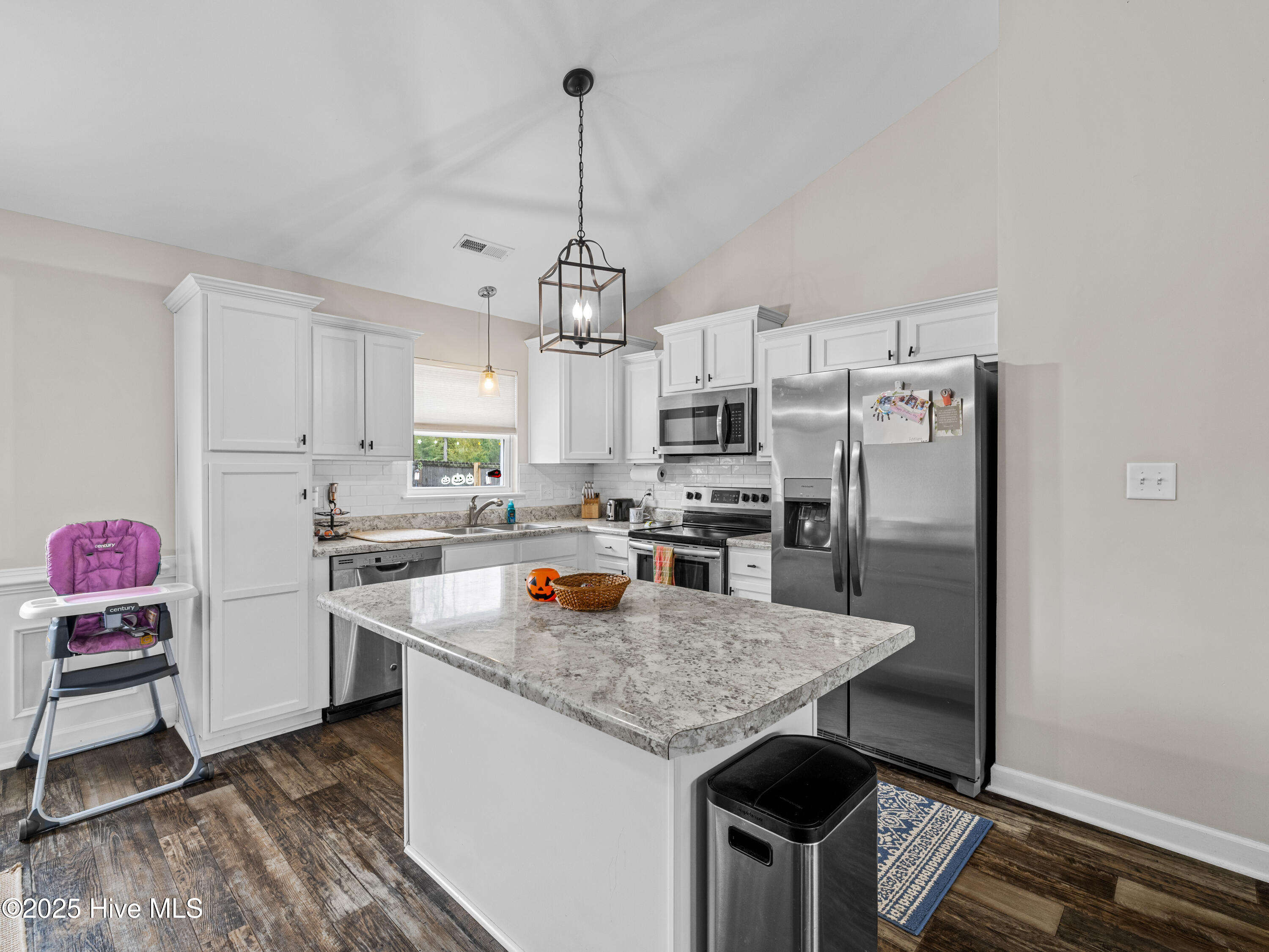 501 Ellie Court, Jacksonville