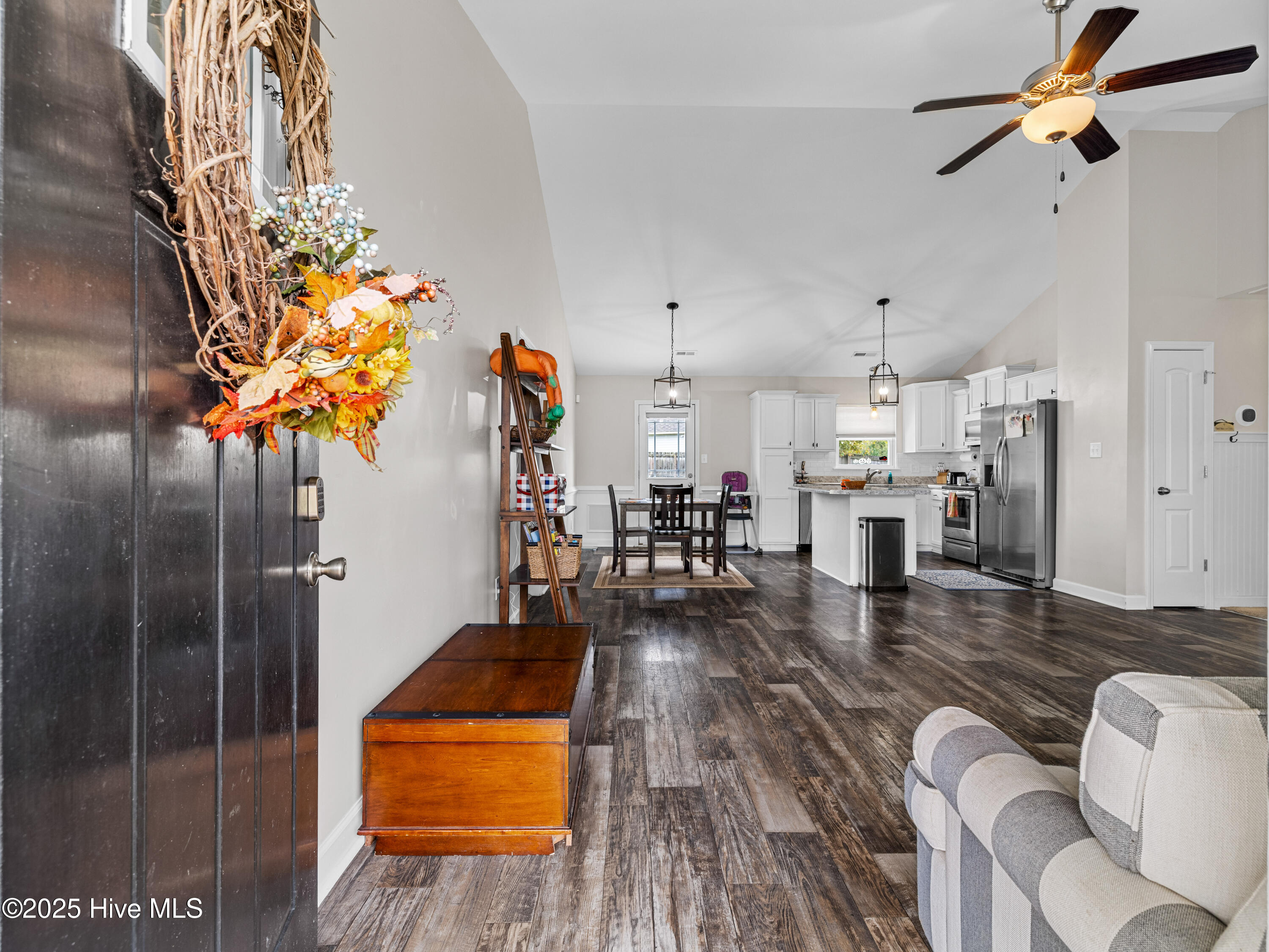 501 Ellie Court, Jacksonville