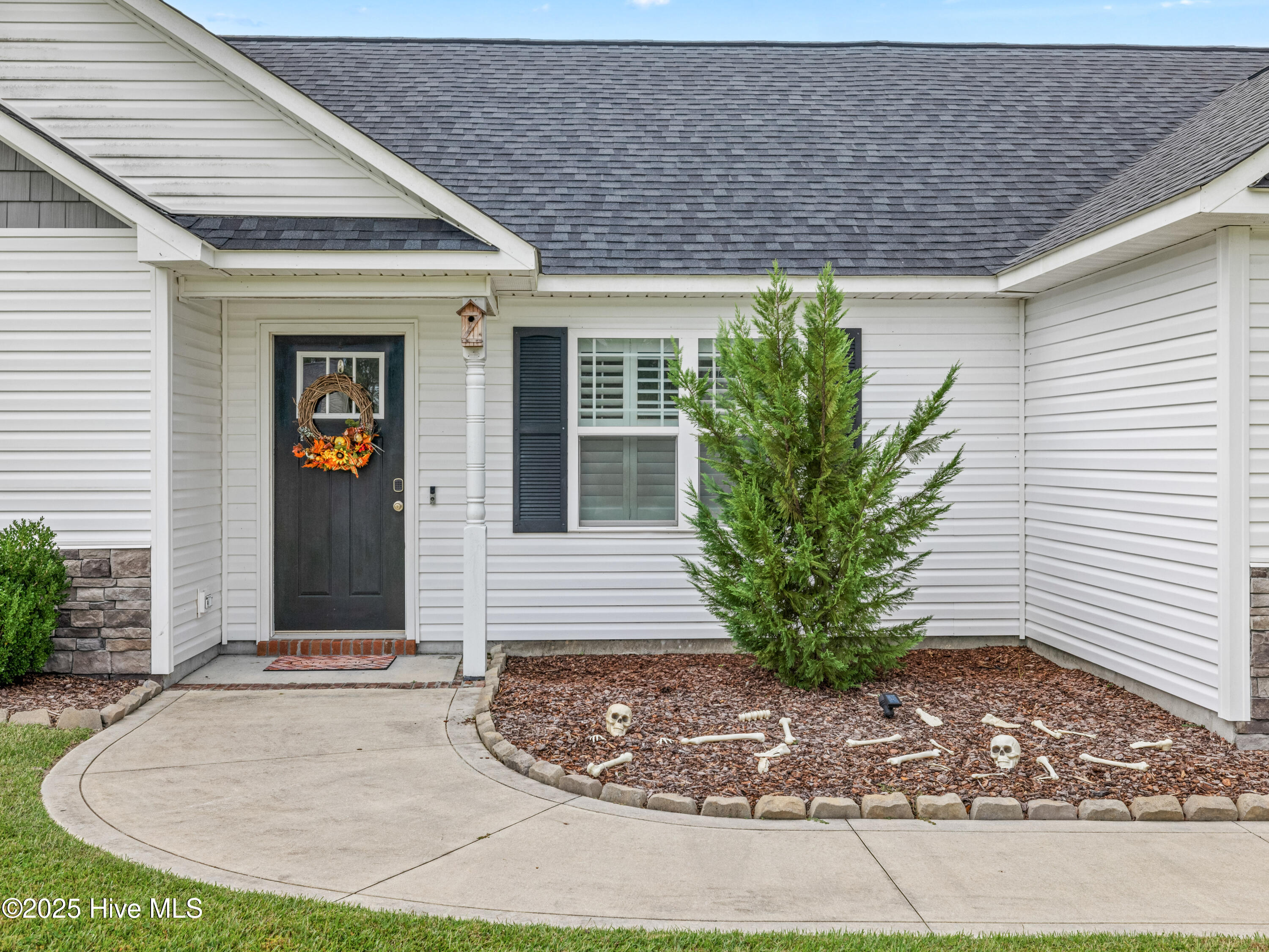 501 Ellie Court, Jacksonville