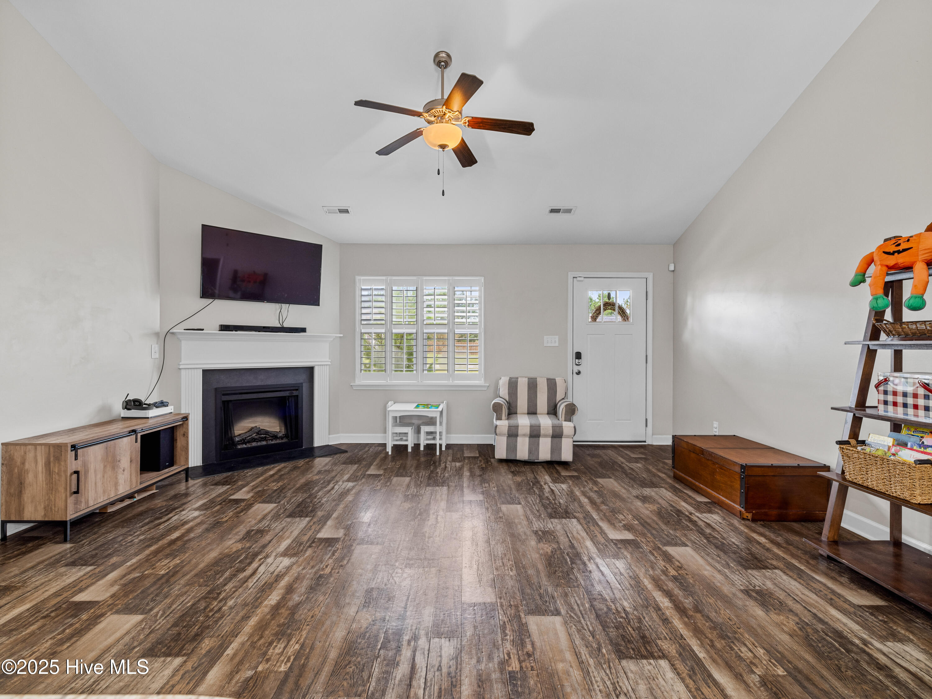 501 Ellie Court, Jacksonville