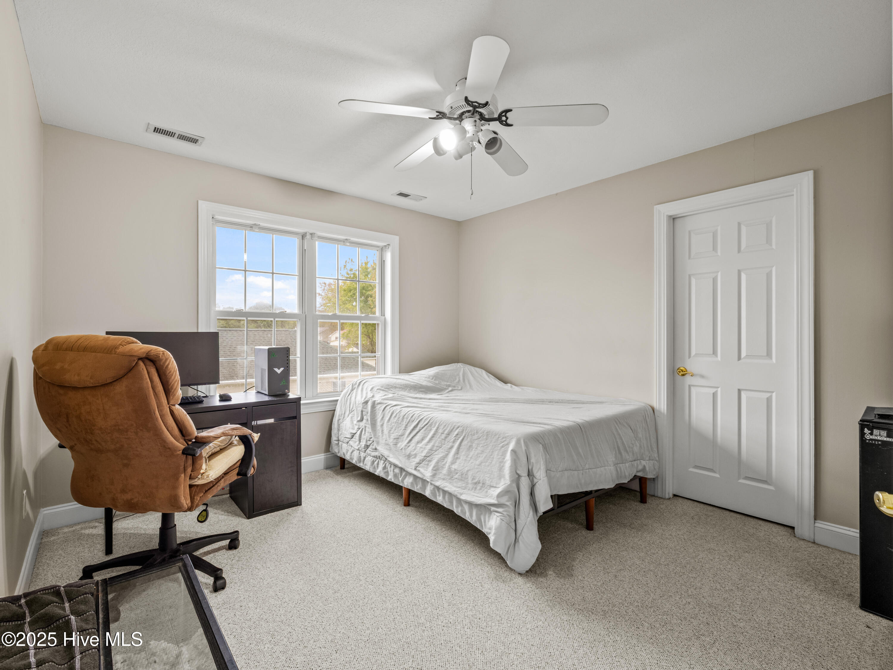 500 Red Fox Court