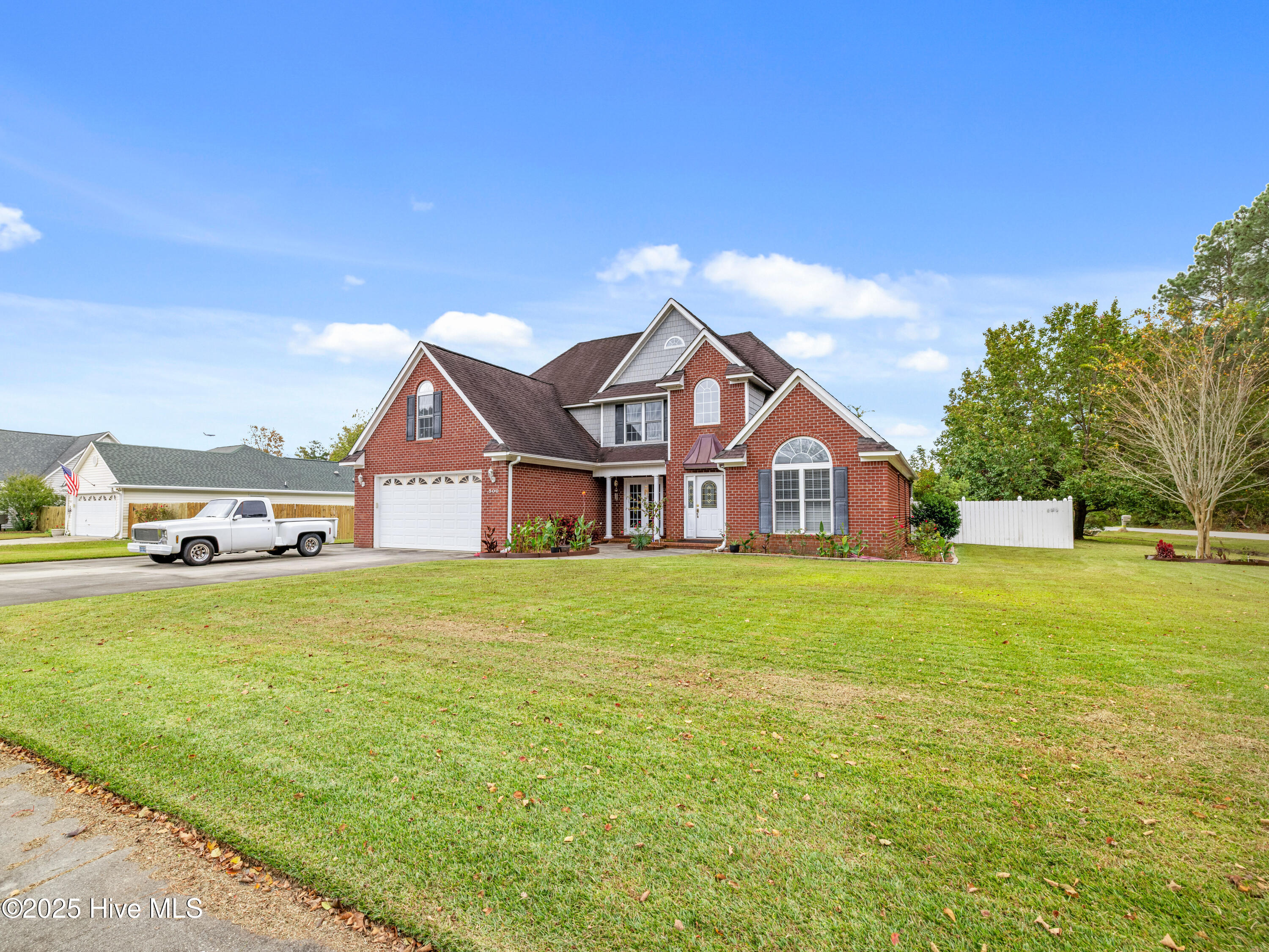 500 Red Fox Court