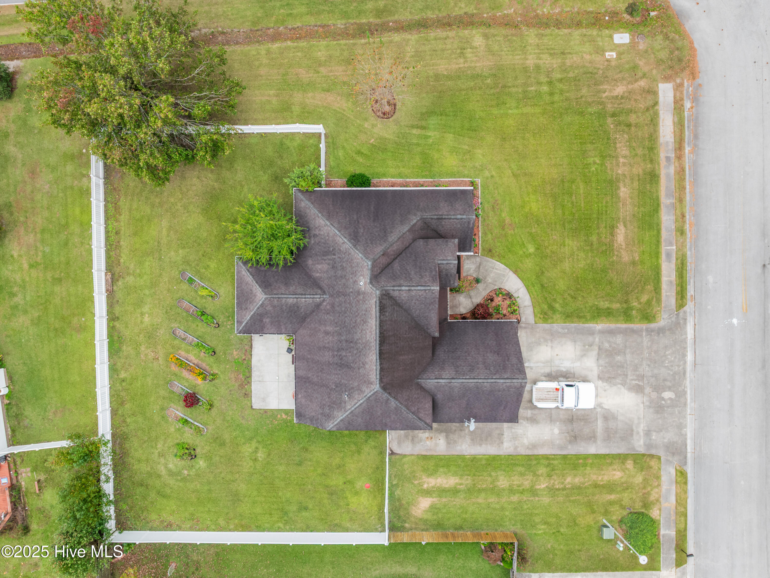 500 Red Fox Court