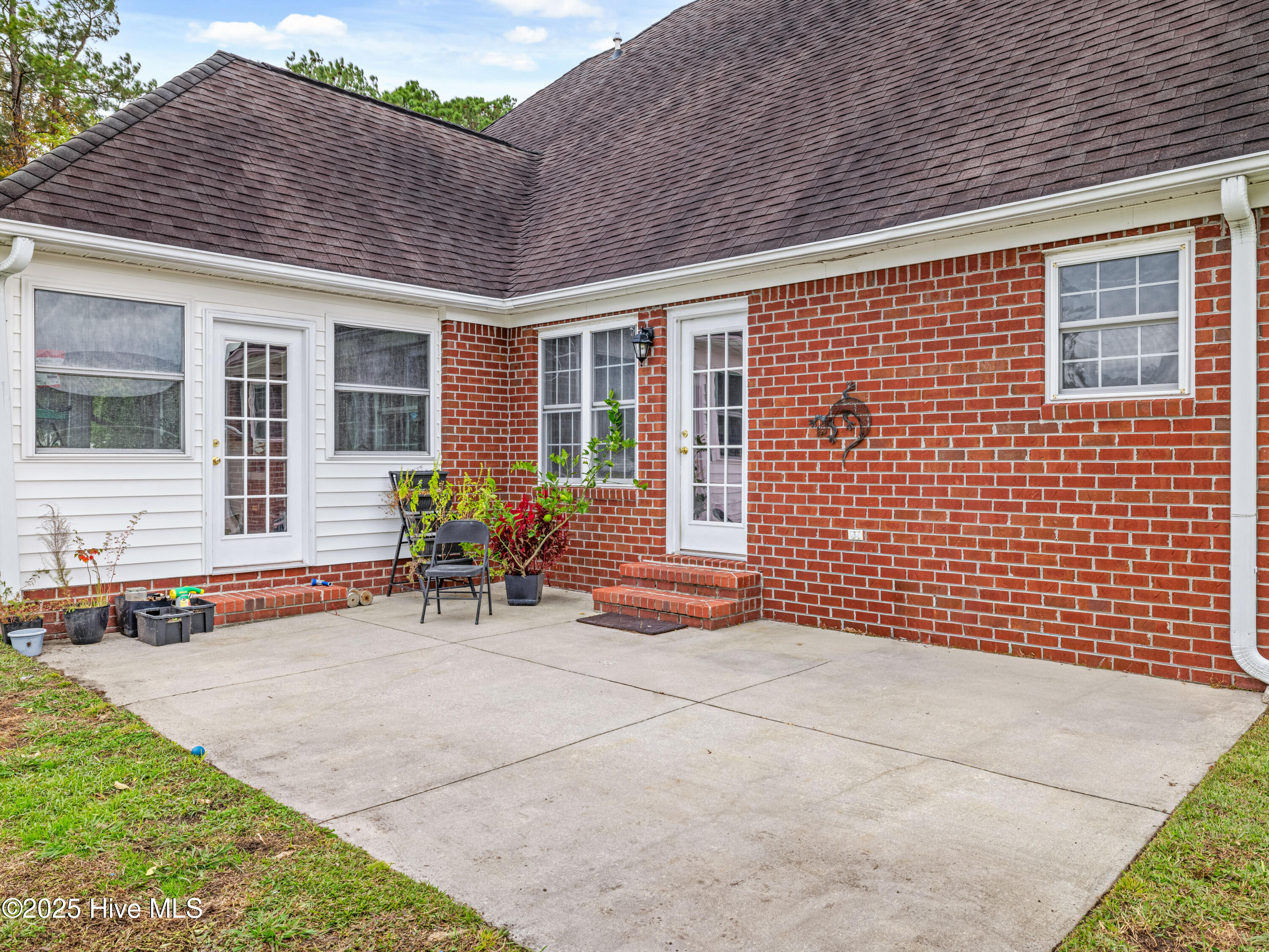 500 Red Fox Court