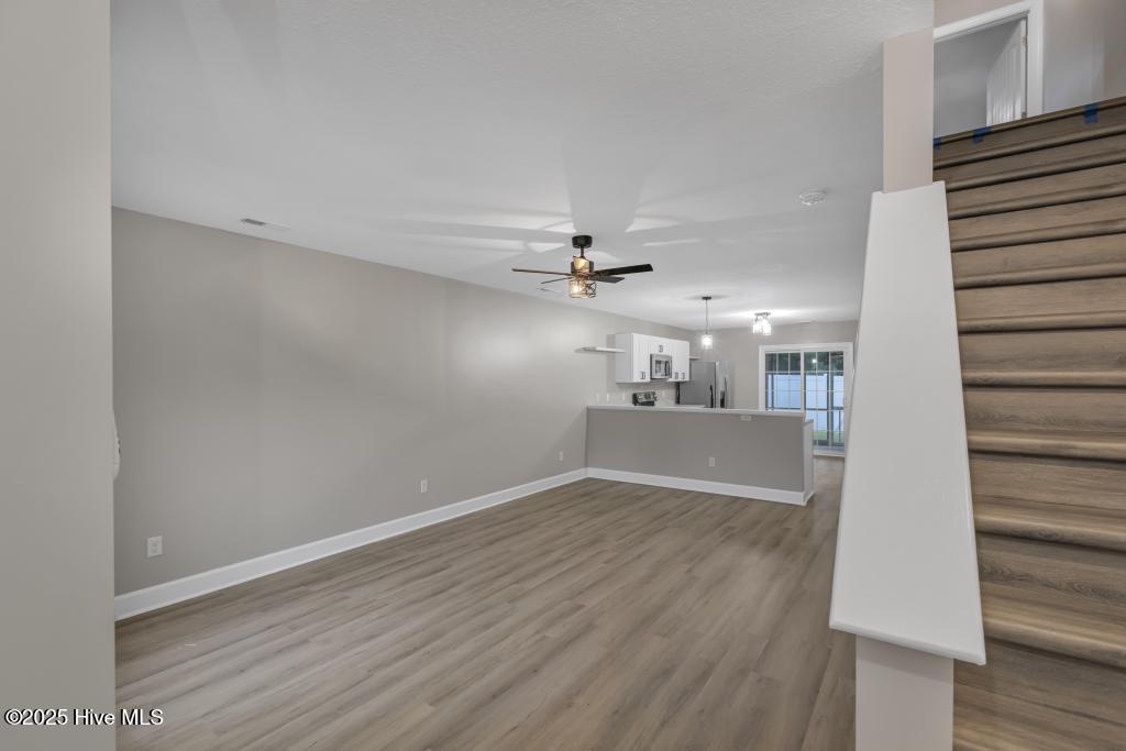 157 W Murrow Lane