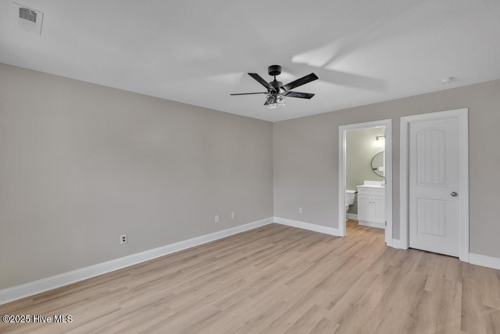 157 W Murrow Lane