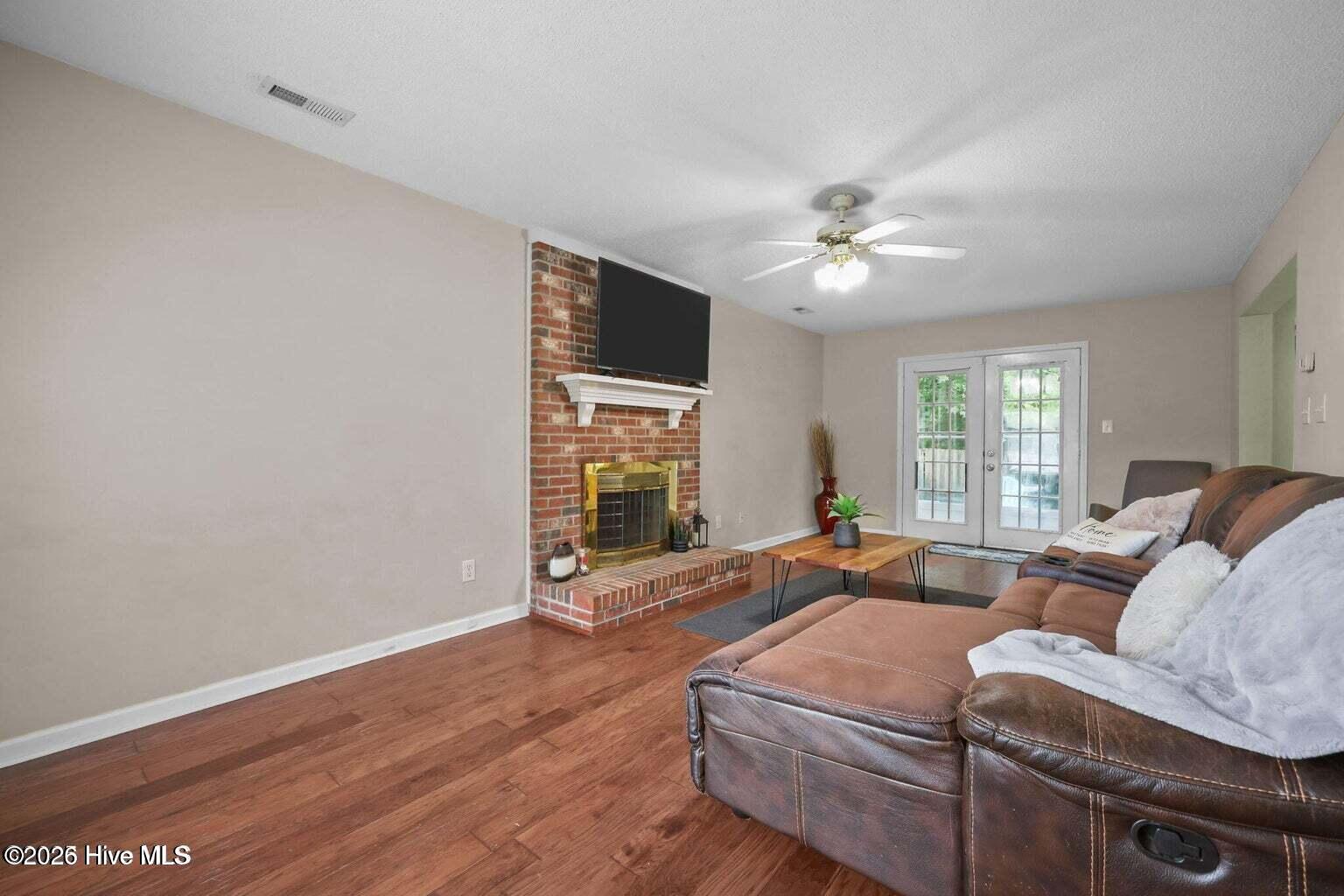 120 Winthrope Way