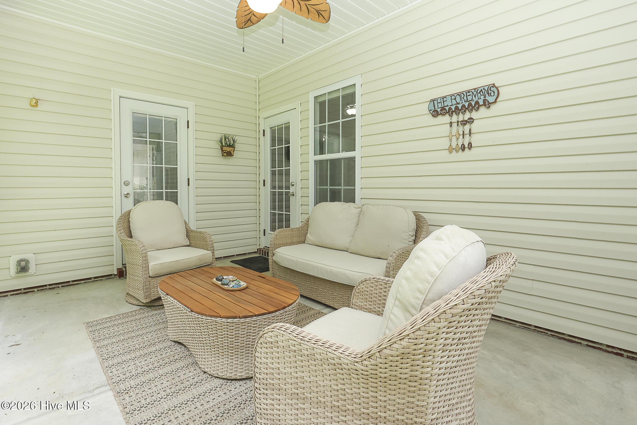 109 Foxberry Place