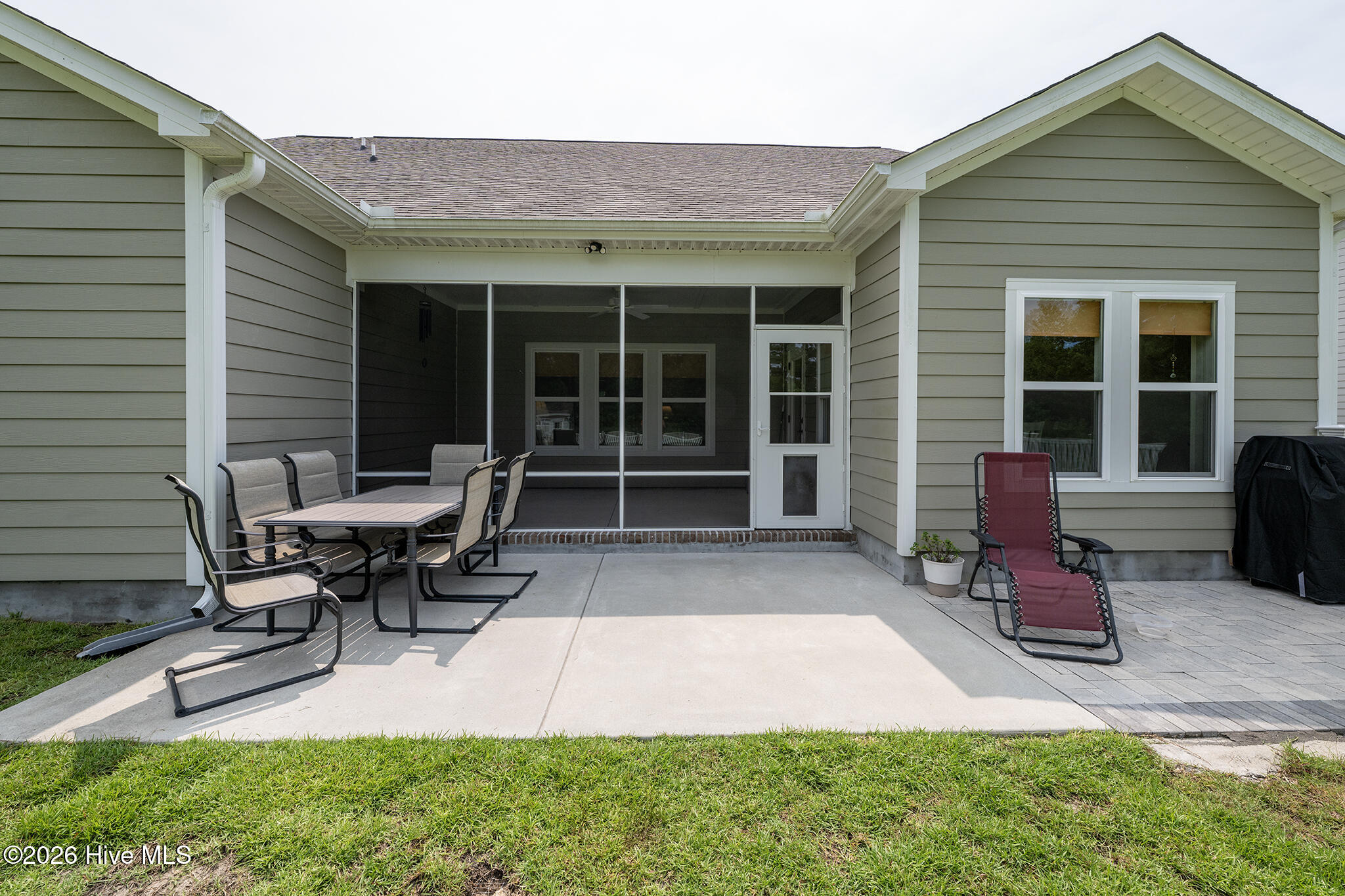 124 S Brightleaf Drive
