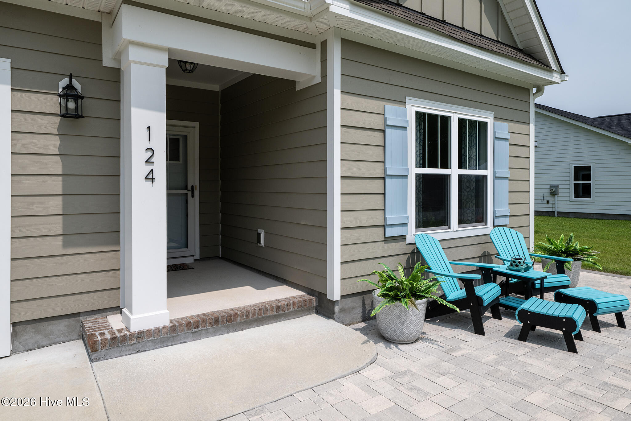 124 S Brightleaf Drive
