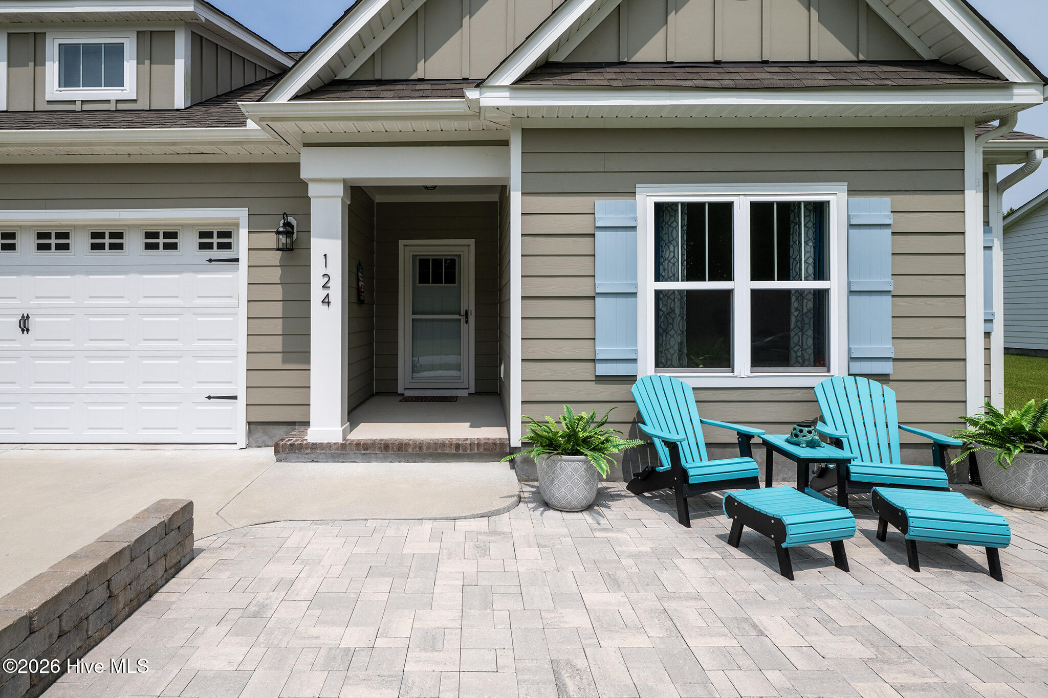 124 S Brightleaf Drive