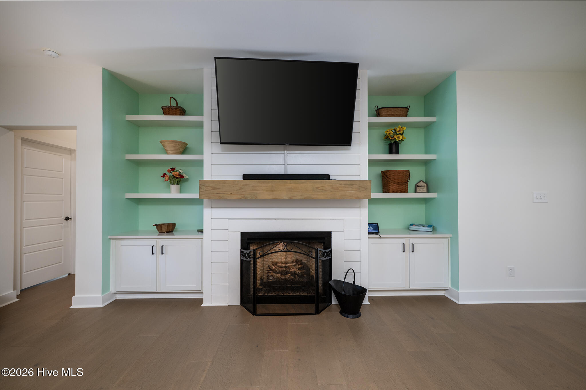 124 S Brightleaf Drive