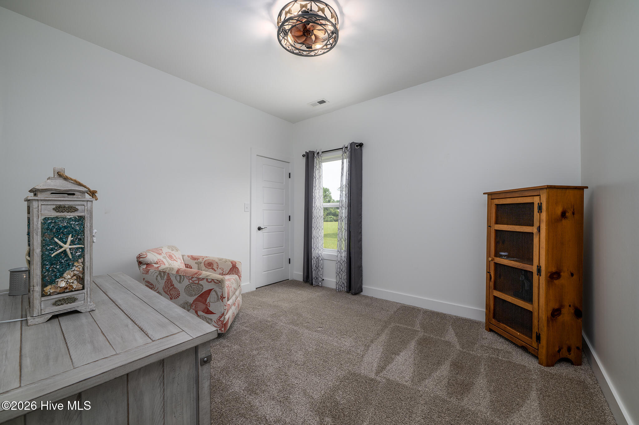 124 S Brightleaf Drive