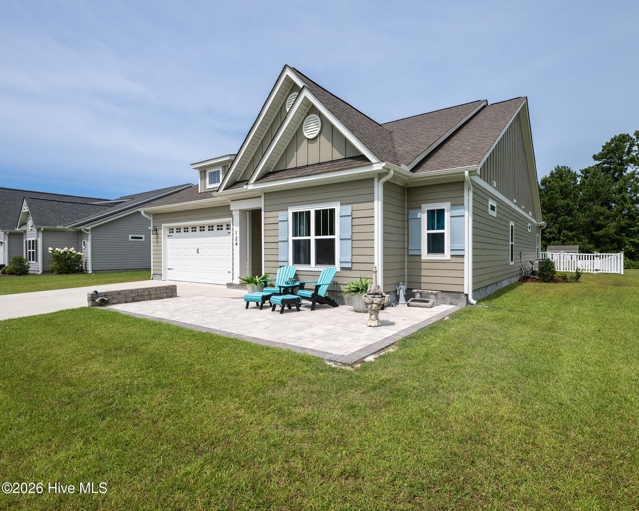 124 S Brightleaf Drive