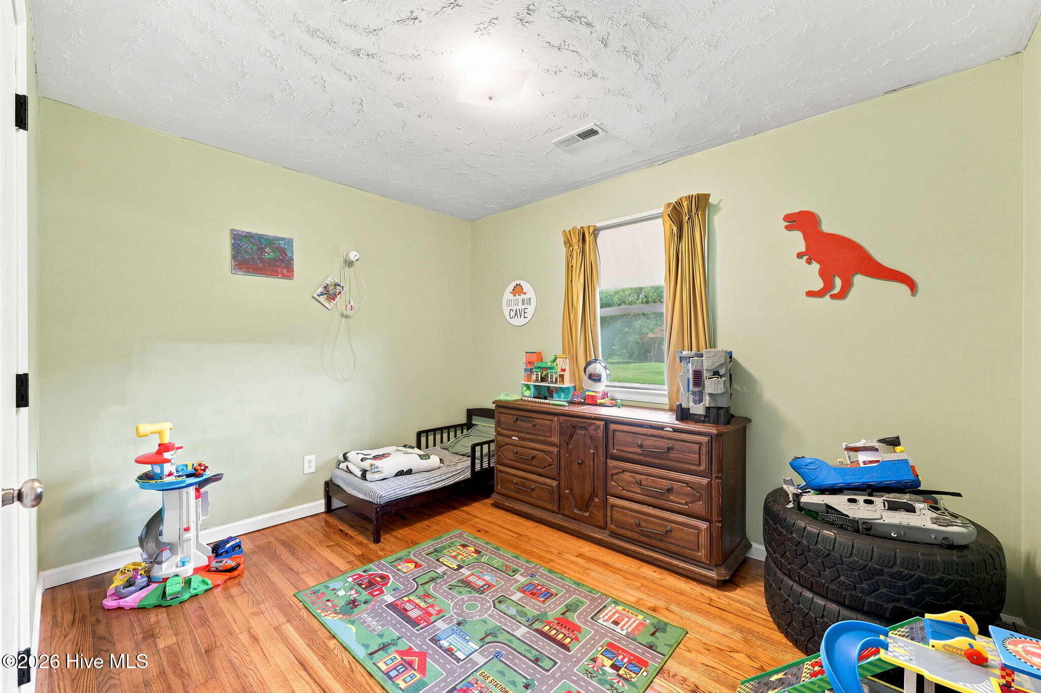 11 Oxford Drive