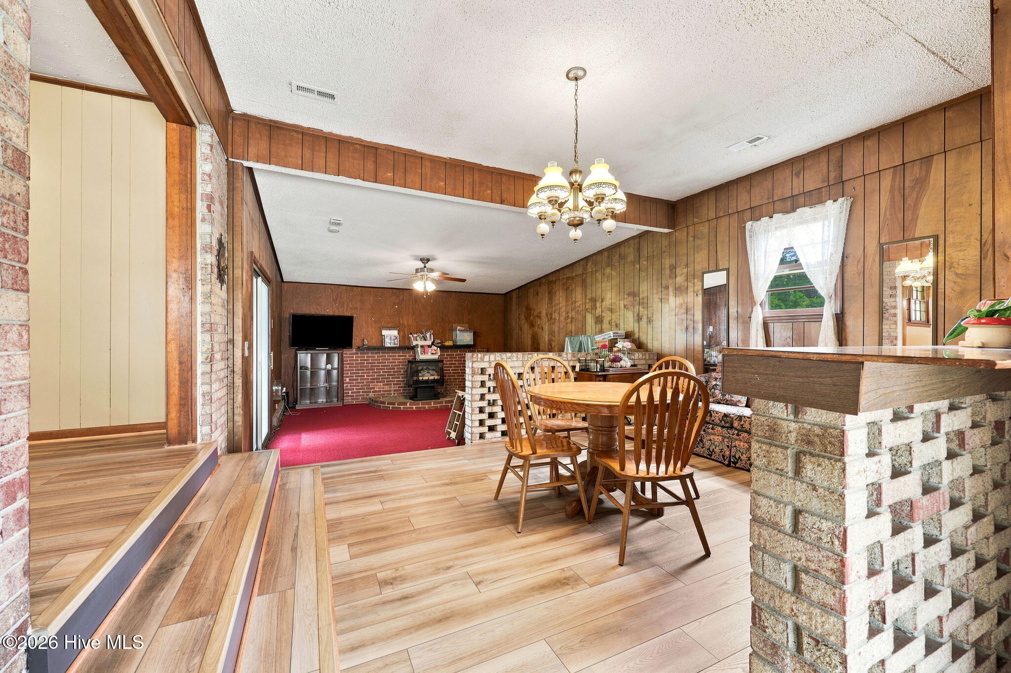 11 Oxford Drive