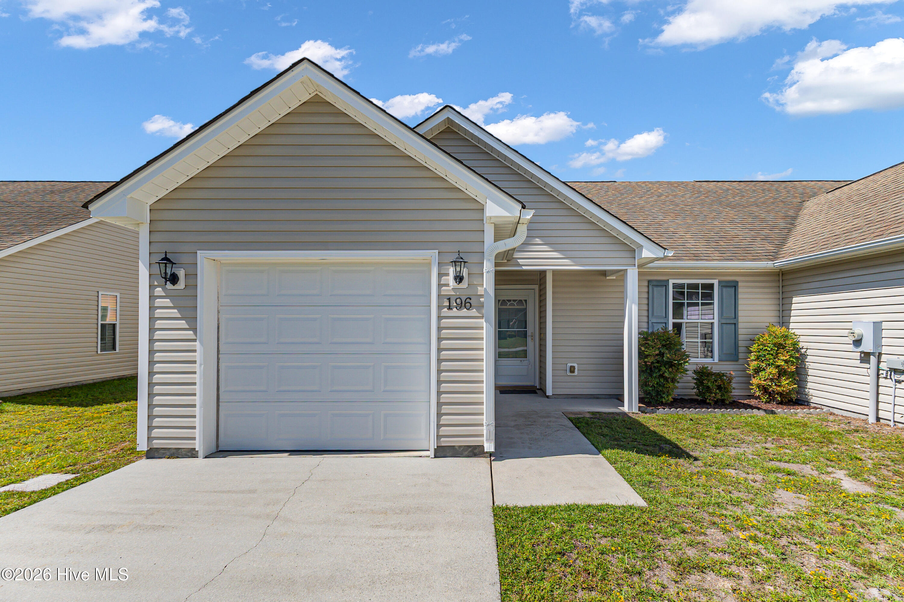 196 Pine Hollow Road