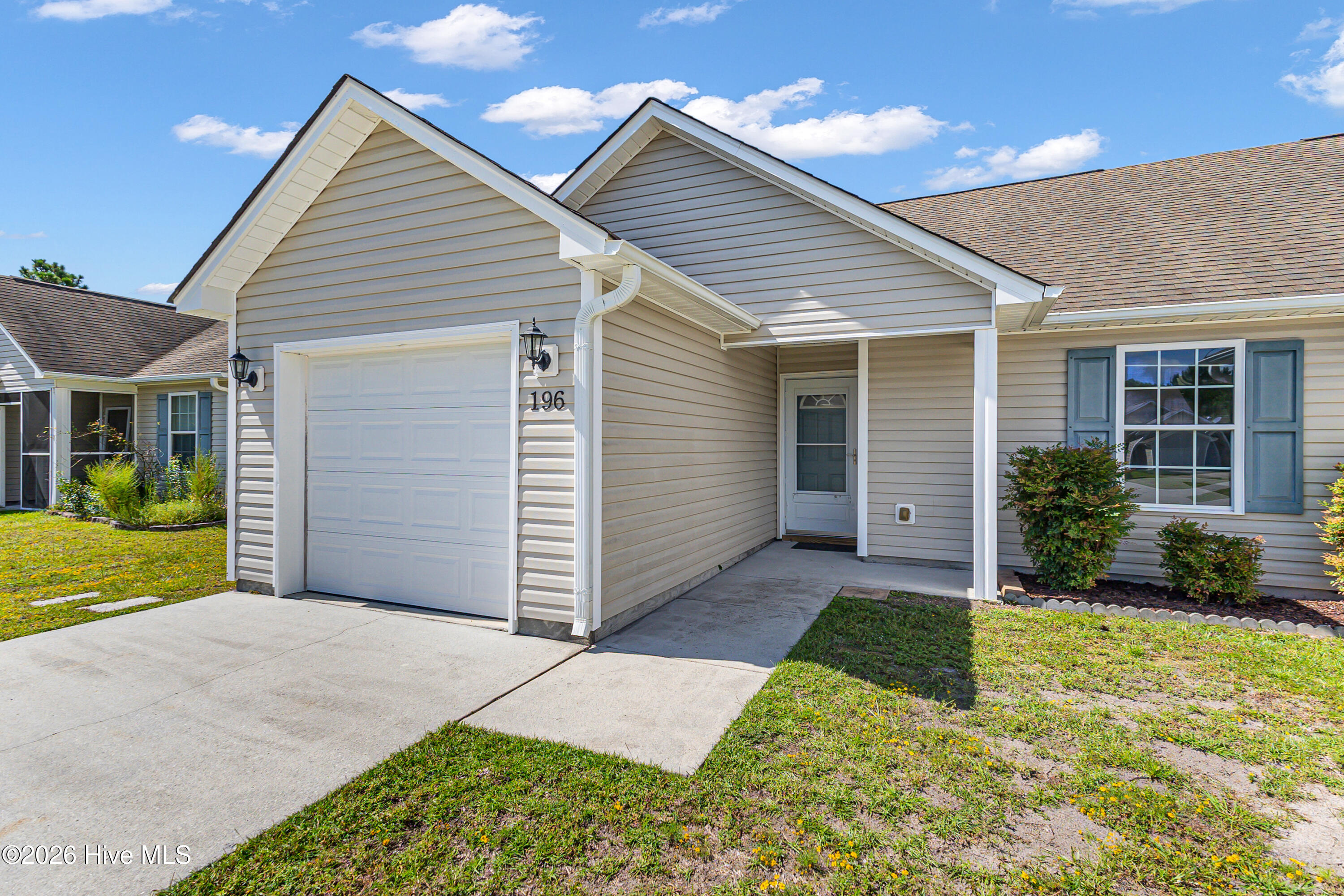 196 Pine Hollow Road