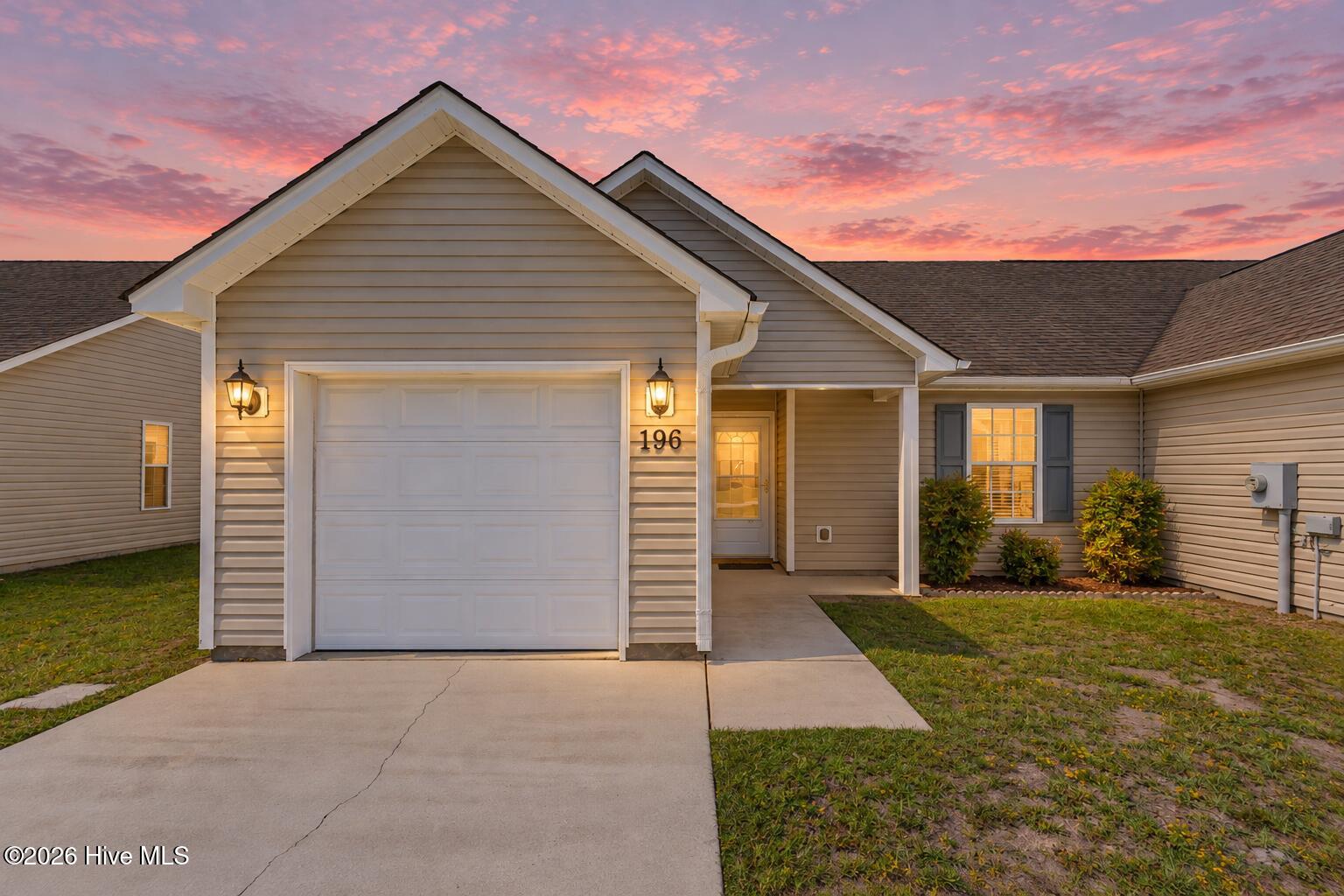 196 Pine Hollow Road