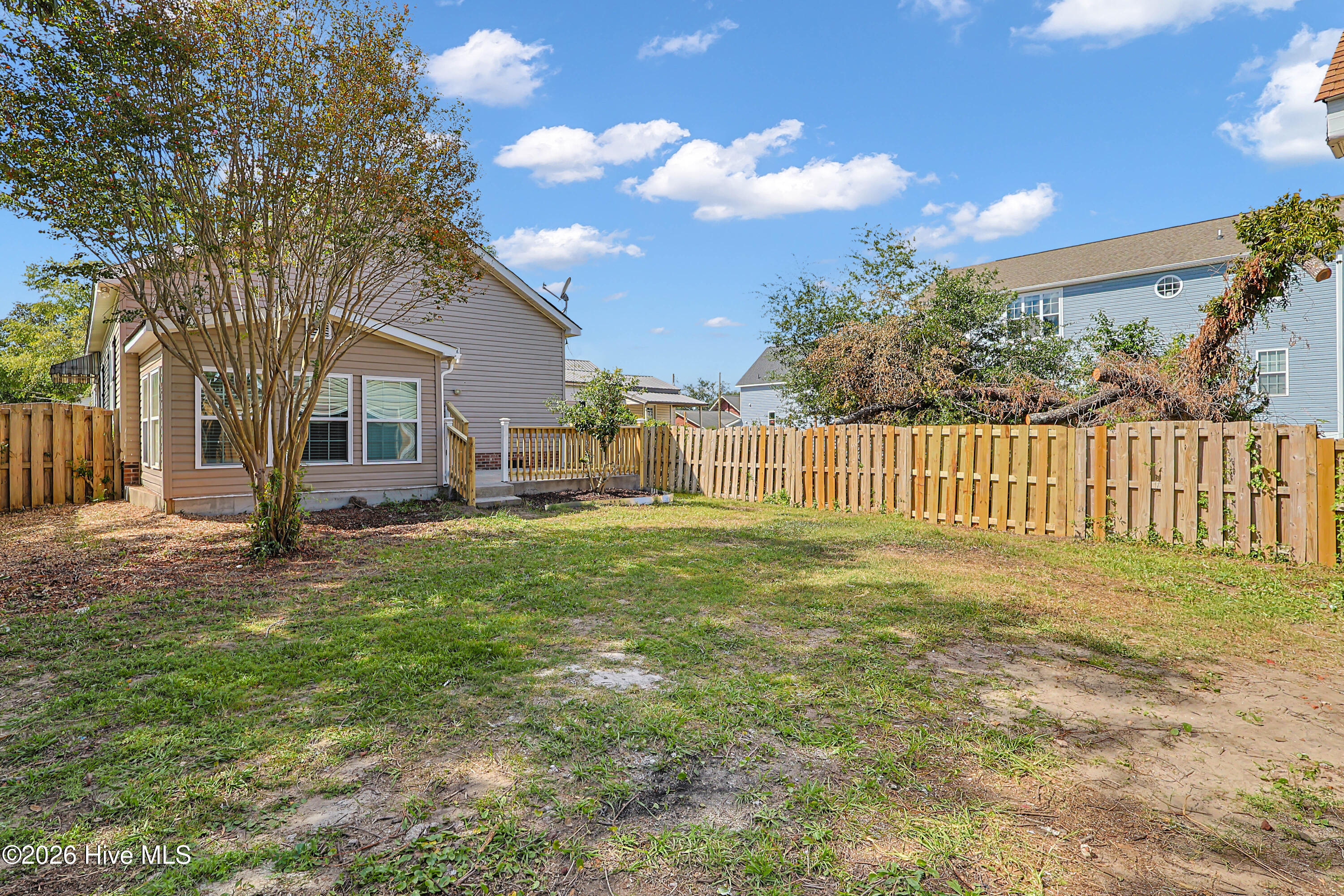 705 Swann Street