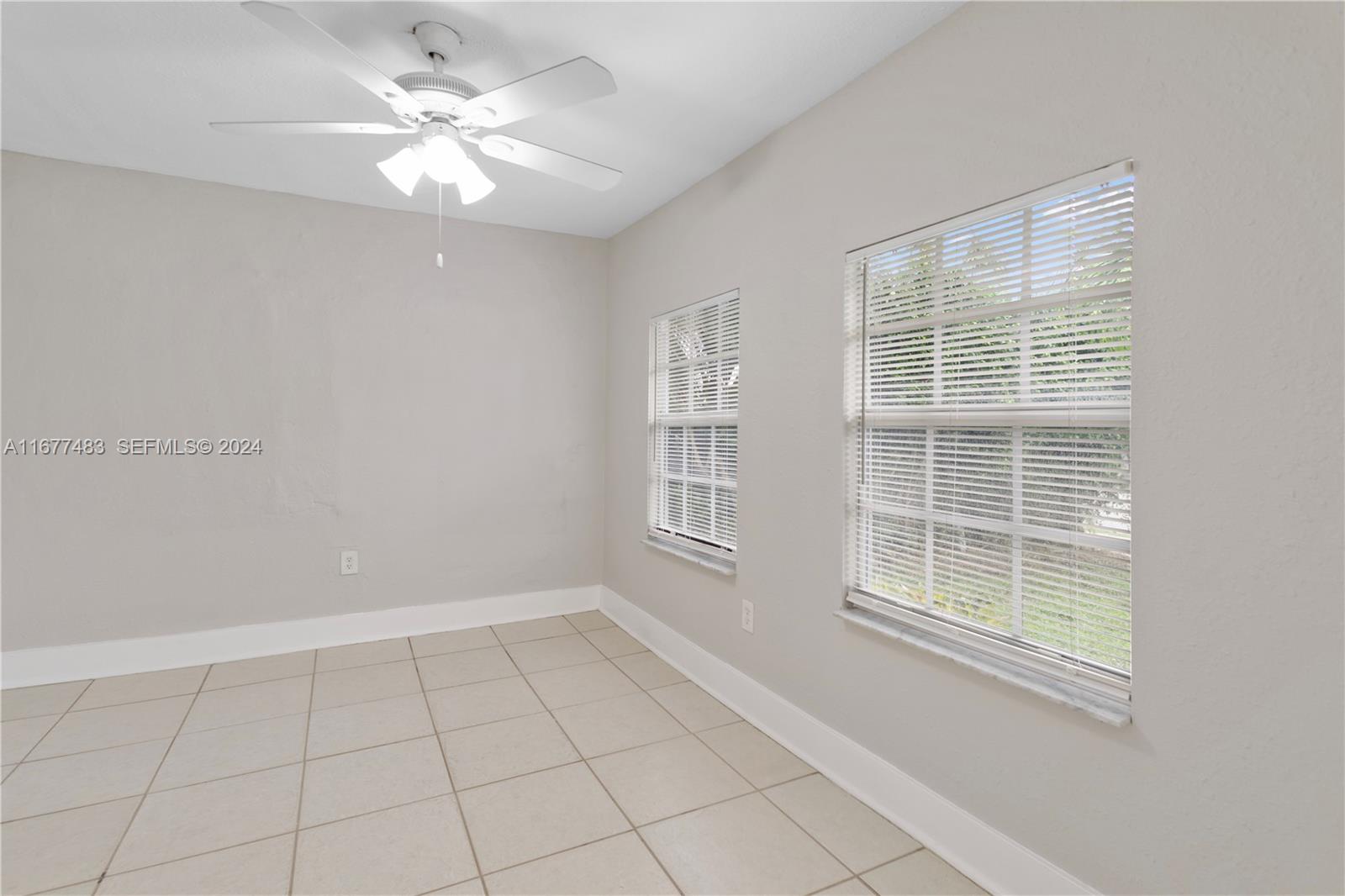 503 Avenida Hermosa