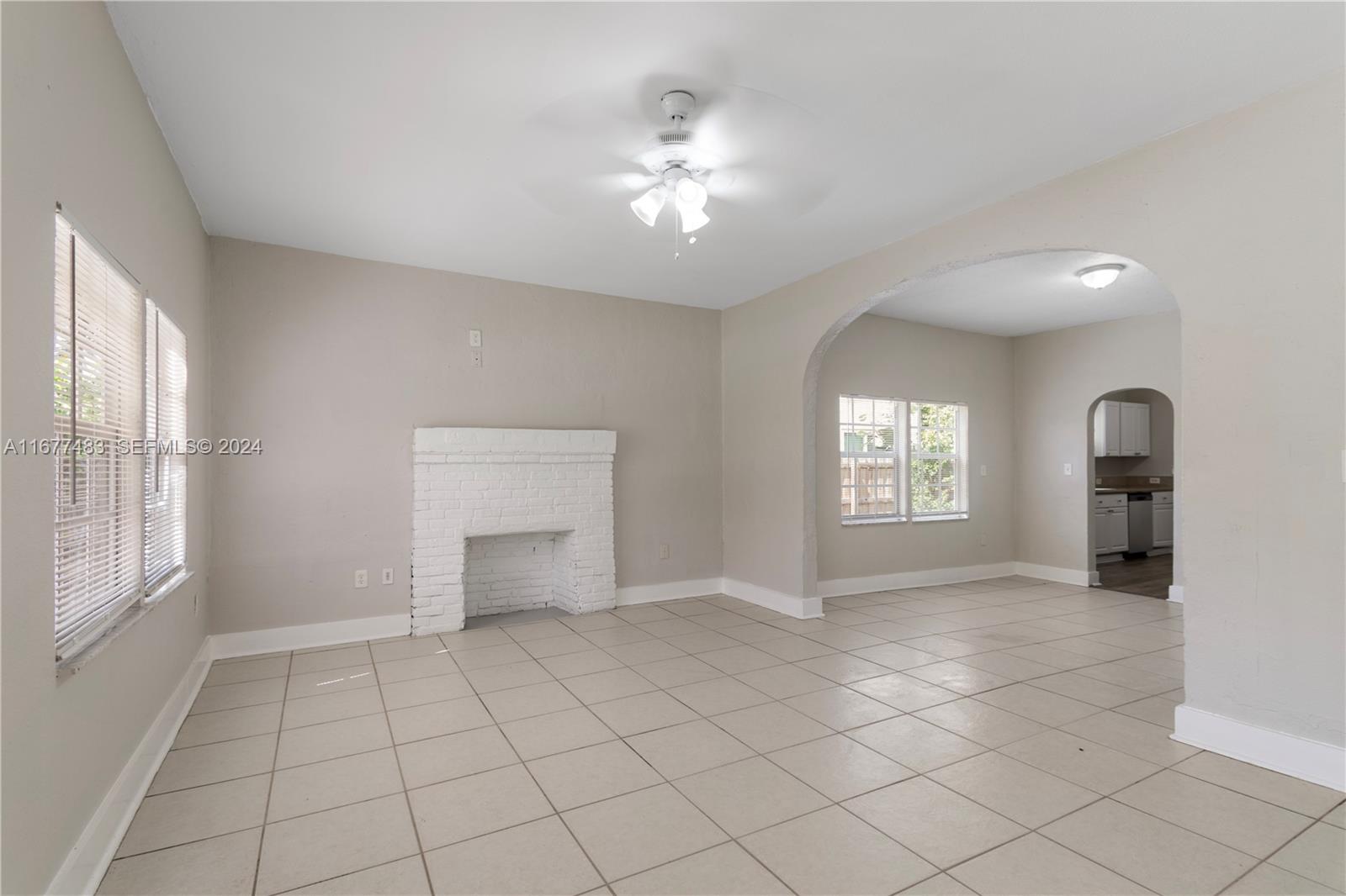 503 Avenida Hermosa