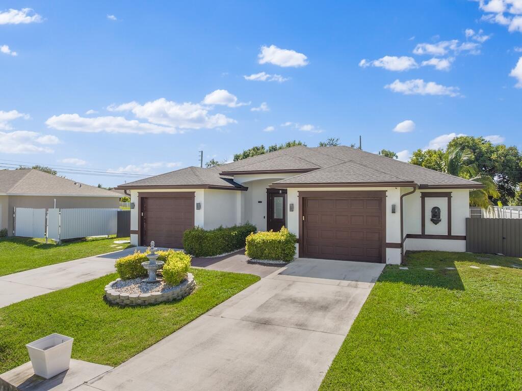 914 SW Mccracken Avenue, Port St. Lucie