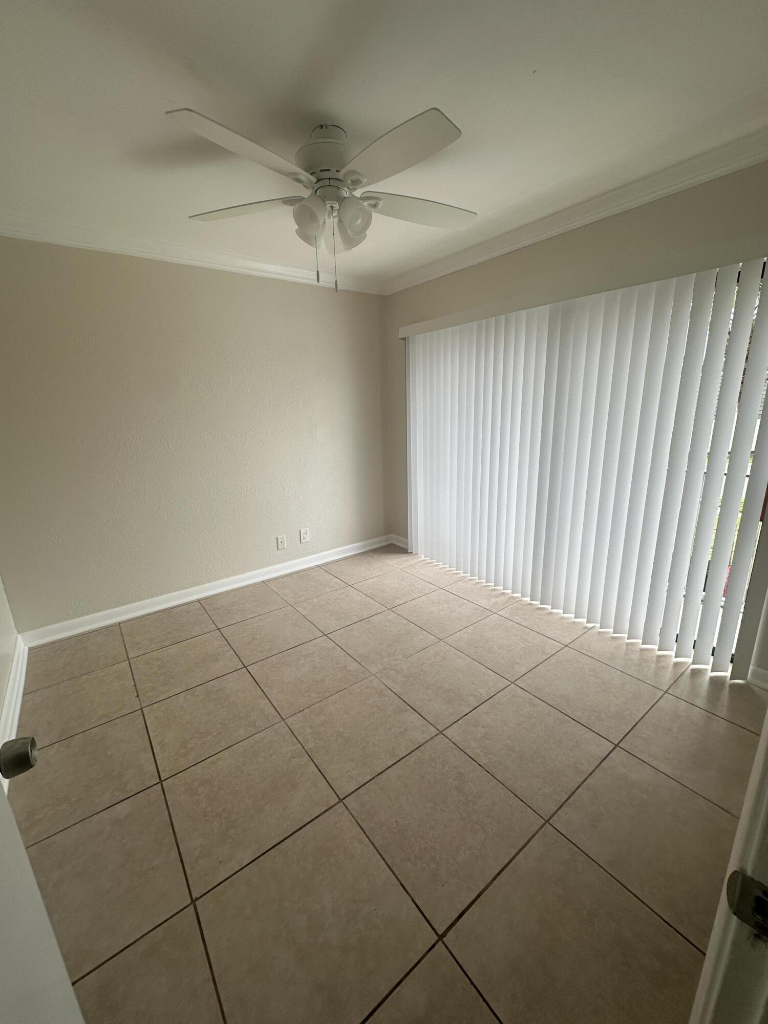 1827 N Congress Avenue