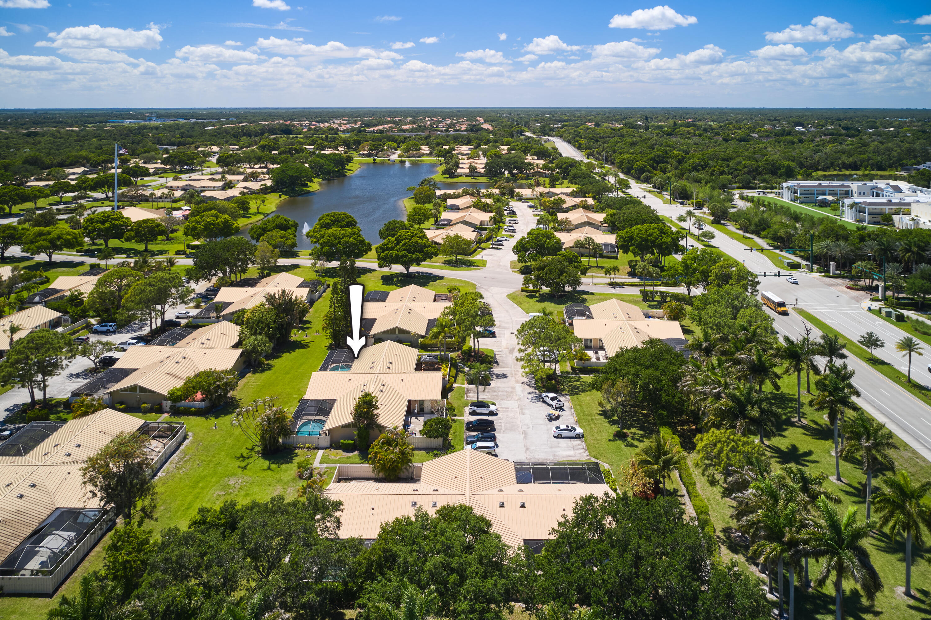 5532 Golden Eagle Circle