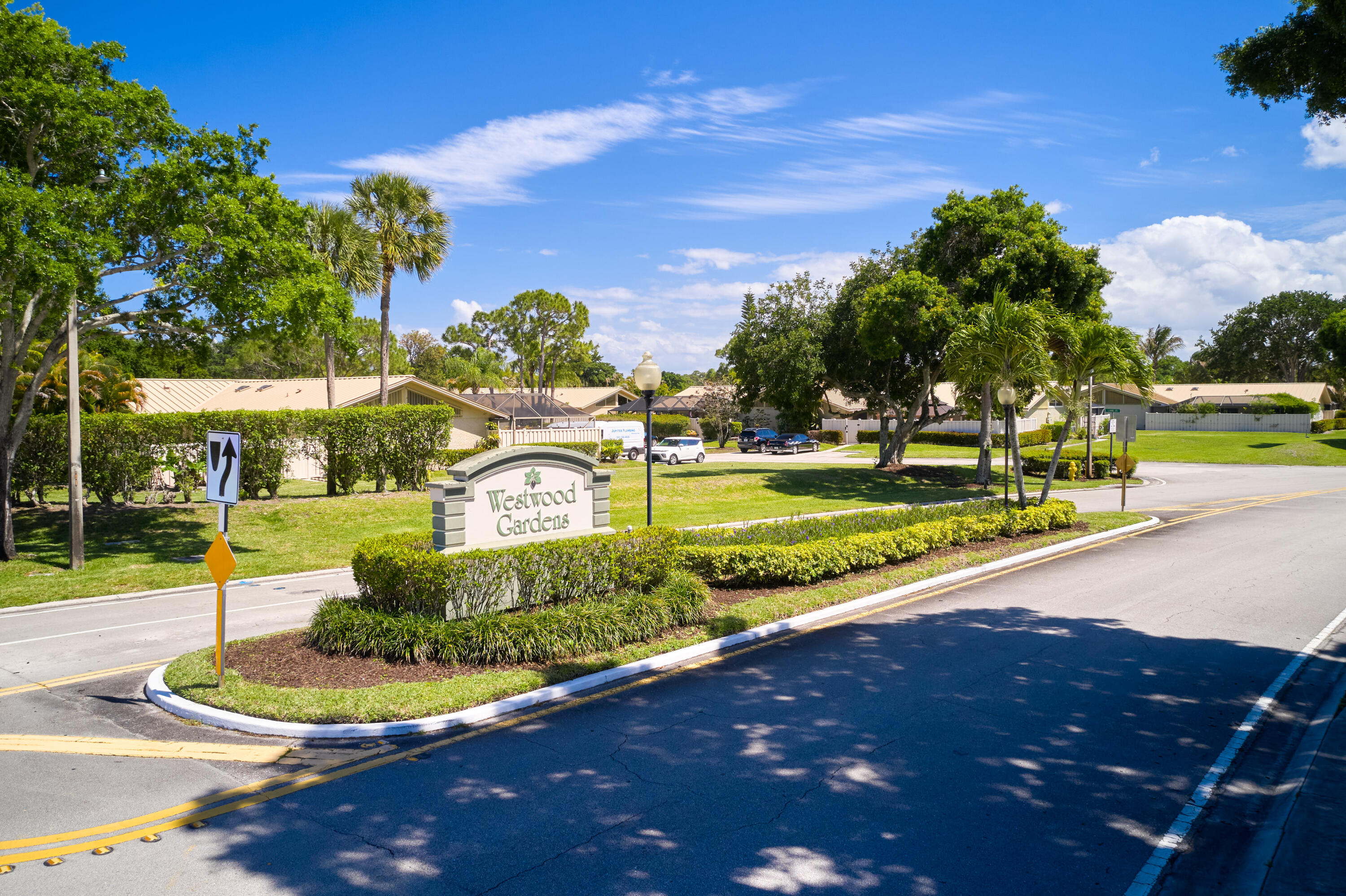 5532 Golden Eagle Circle