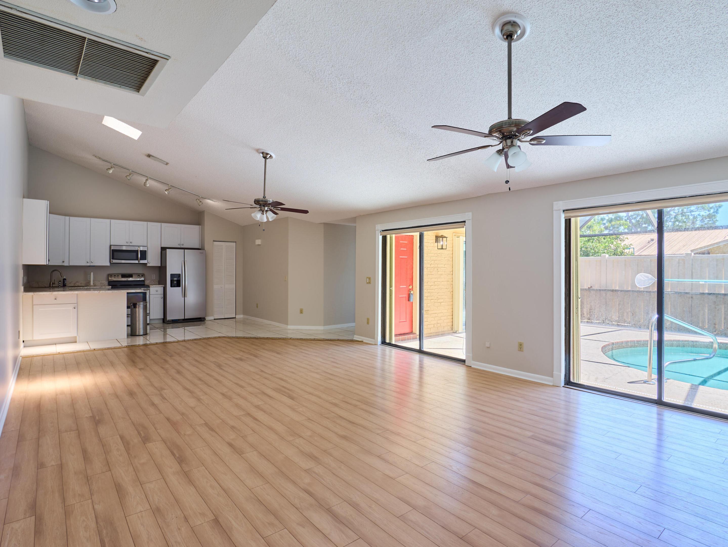 5532 Golden Eagle Circle
