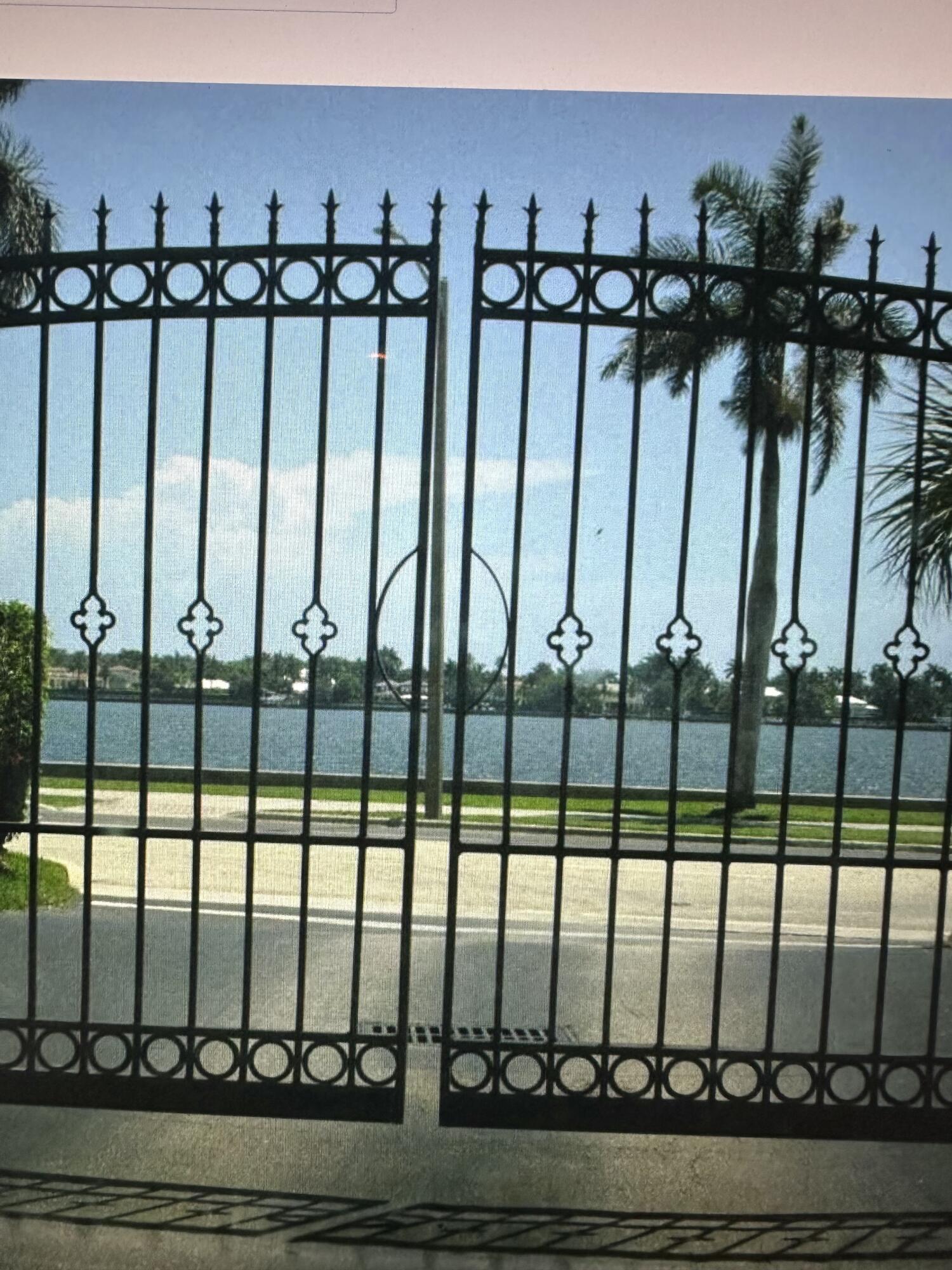 1801 N Flagler Drive 212