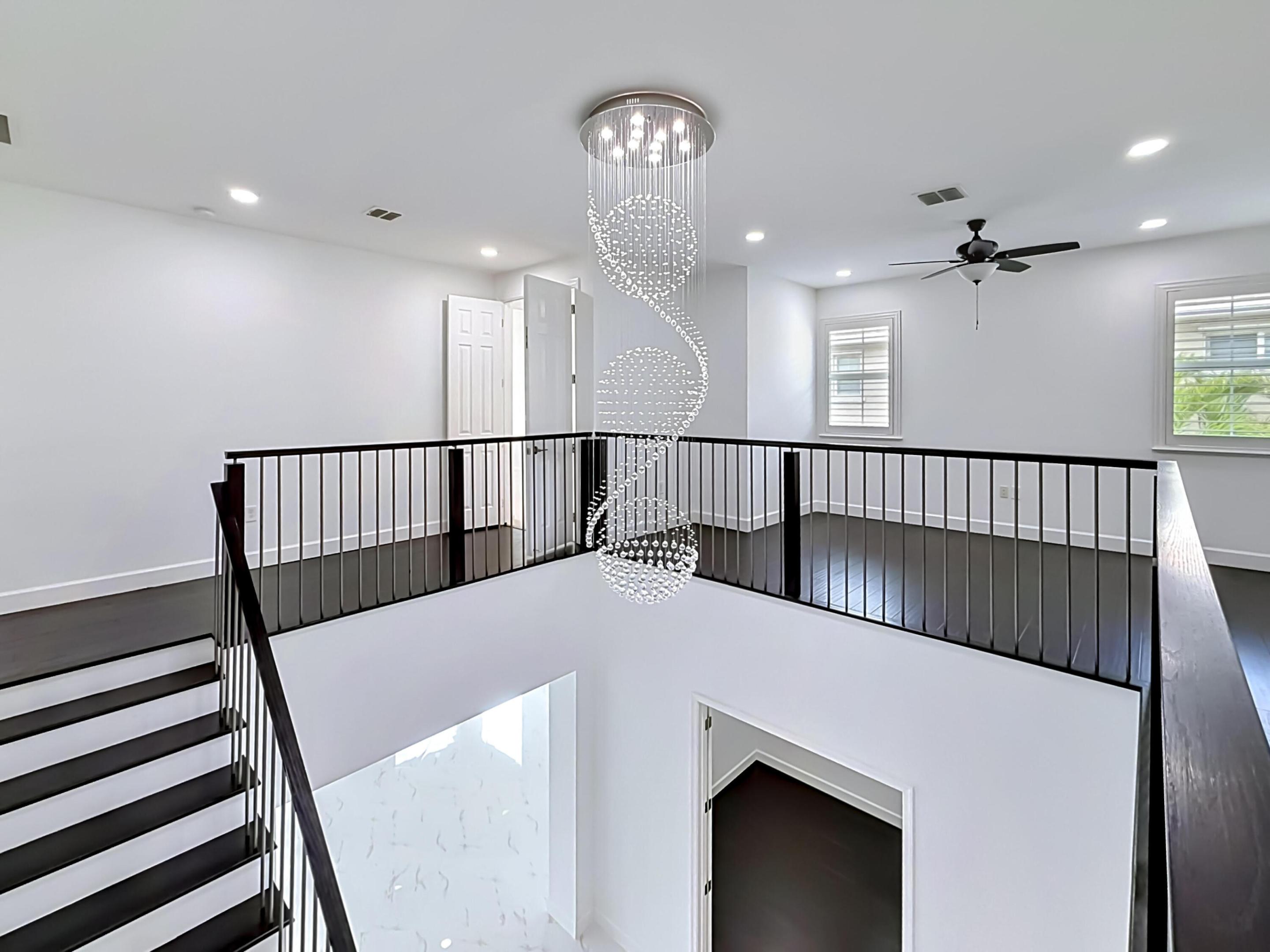 9508 Phipps Lane