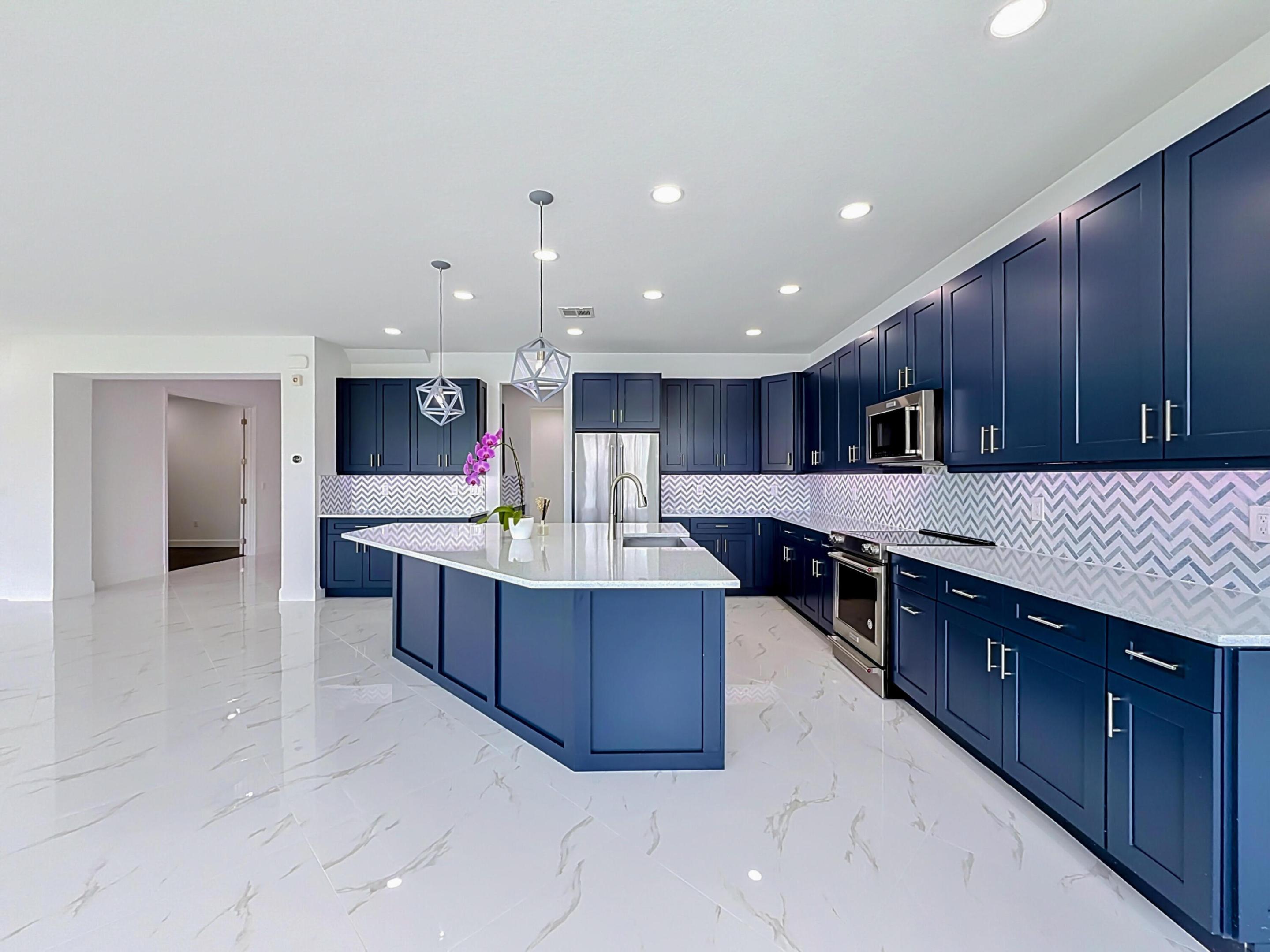 9508 Phipps Lane