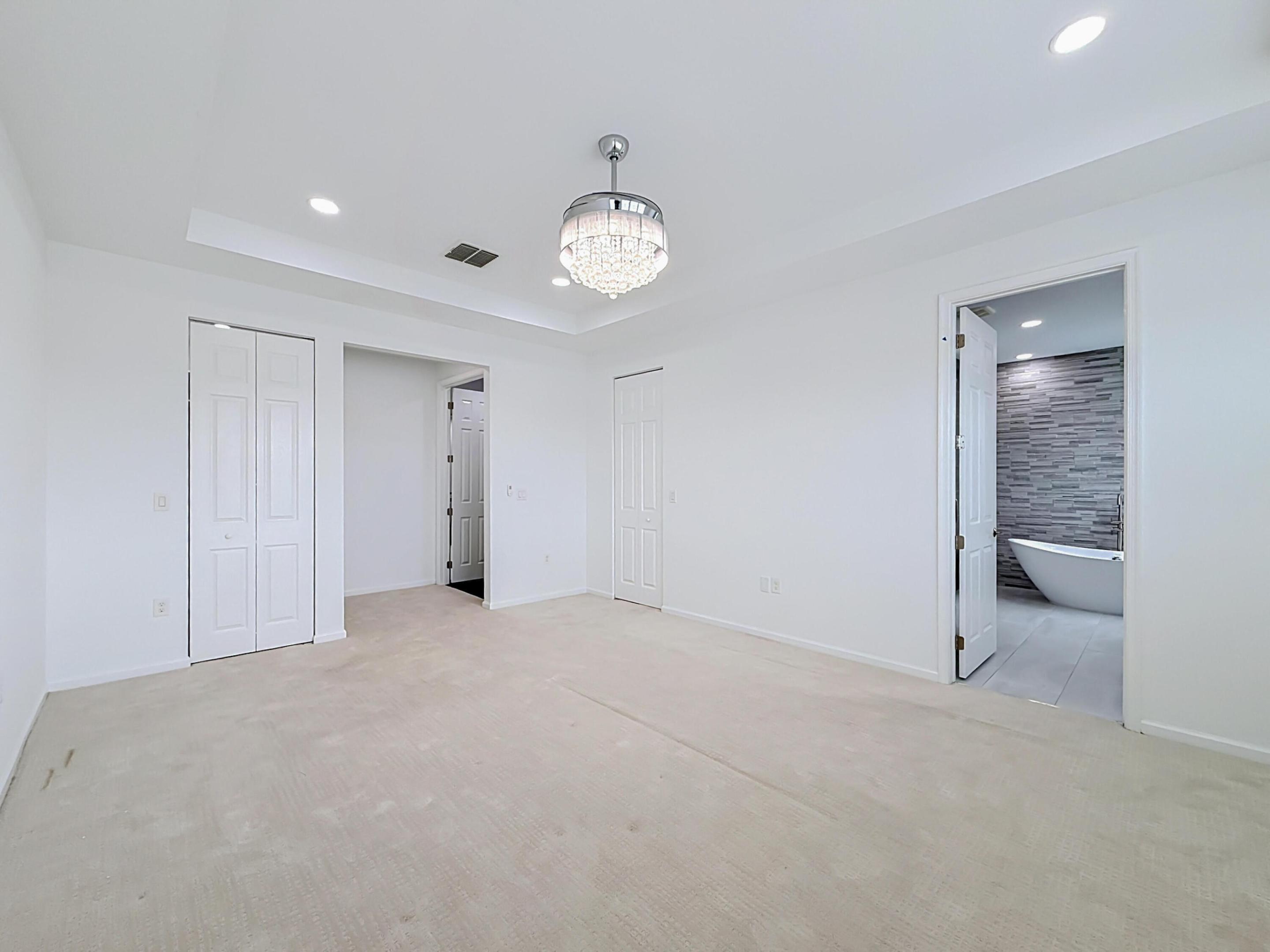 9508 Phipps Lane