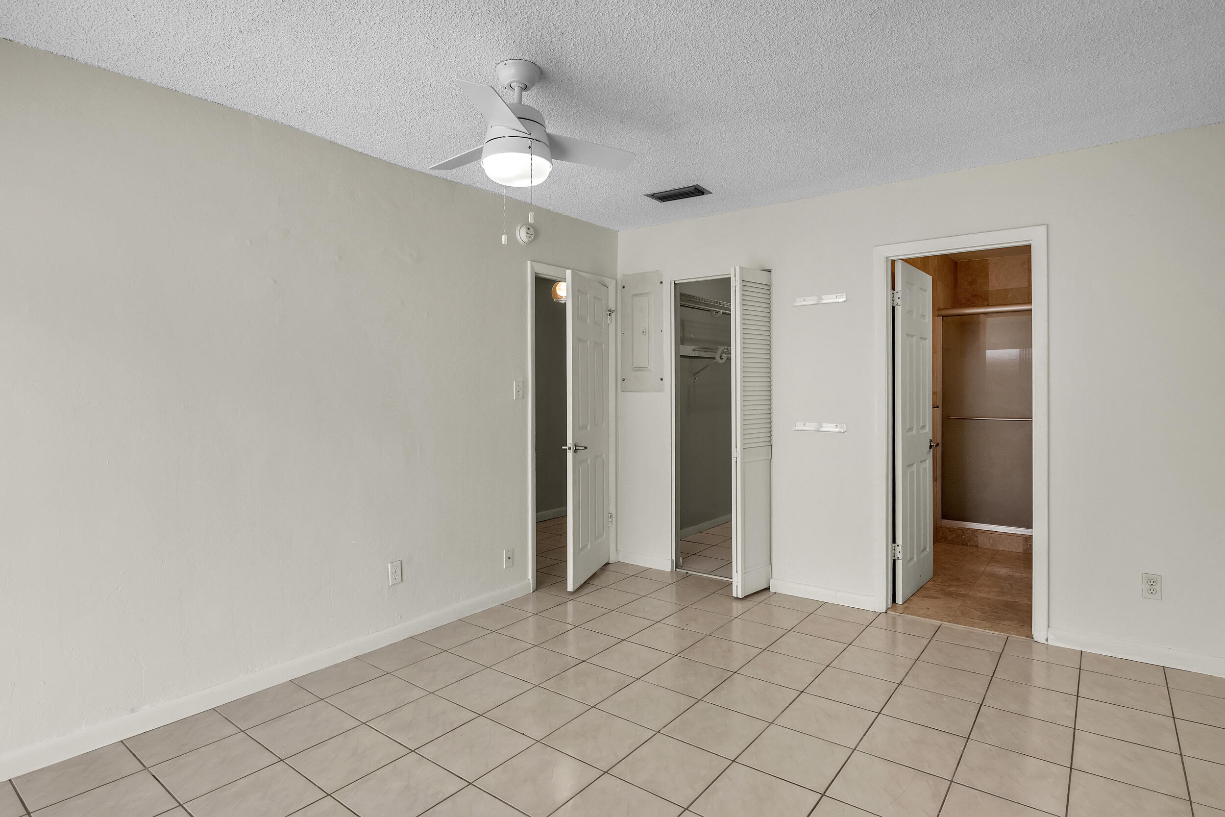 9428 NW 65TH Street C4