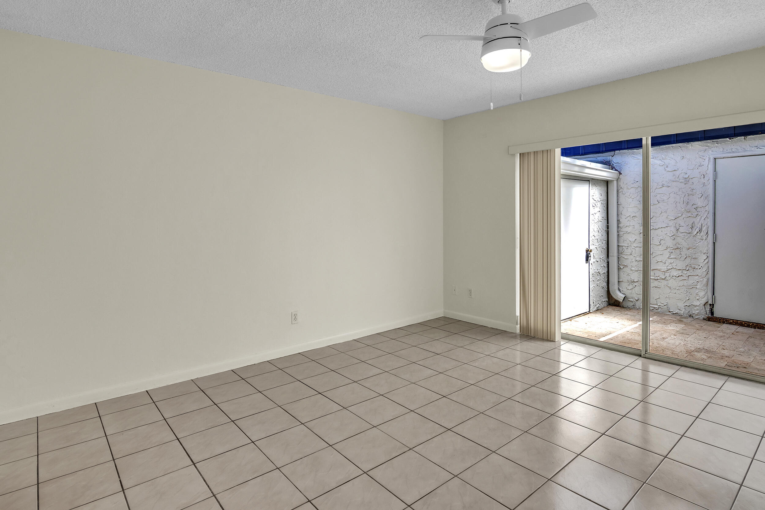 9428 NW 65TH Street C4