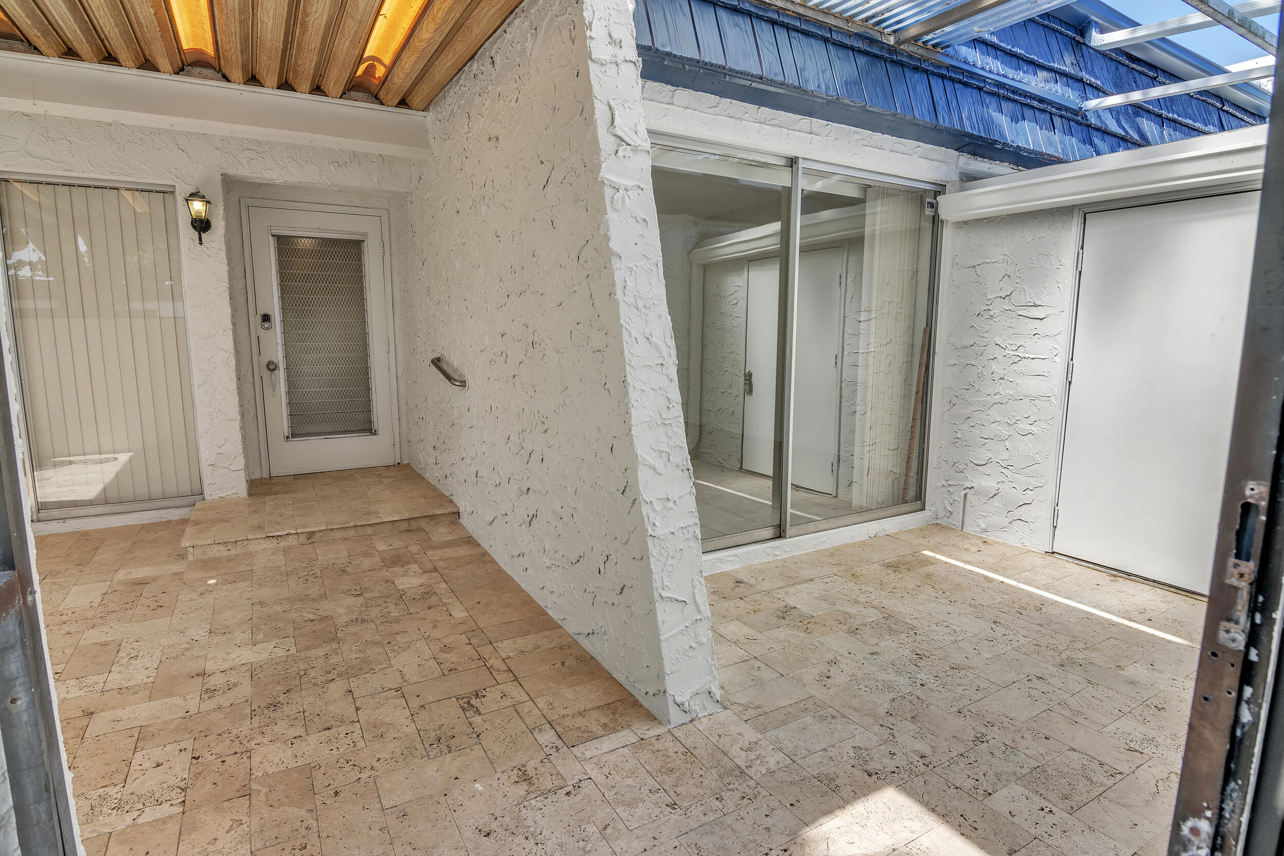 9428 NW 65TH Street C4
