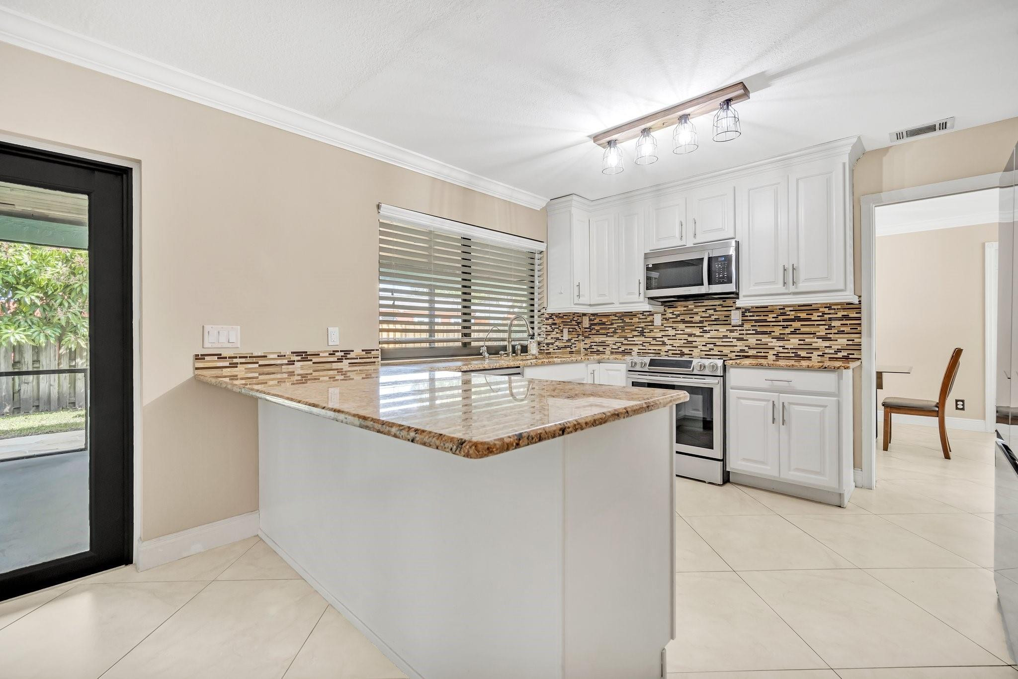 1171 Gloucester Ct