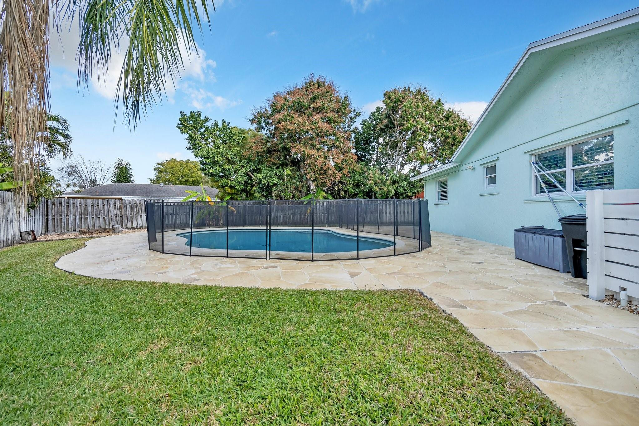1171 Gloucester Ct