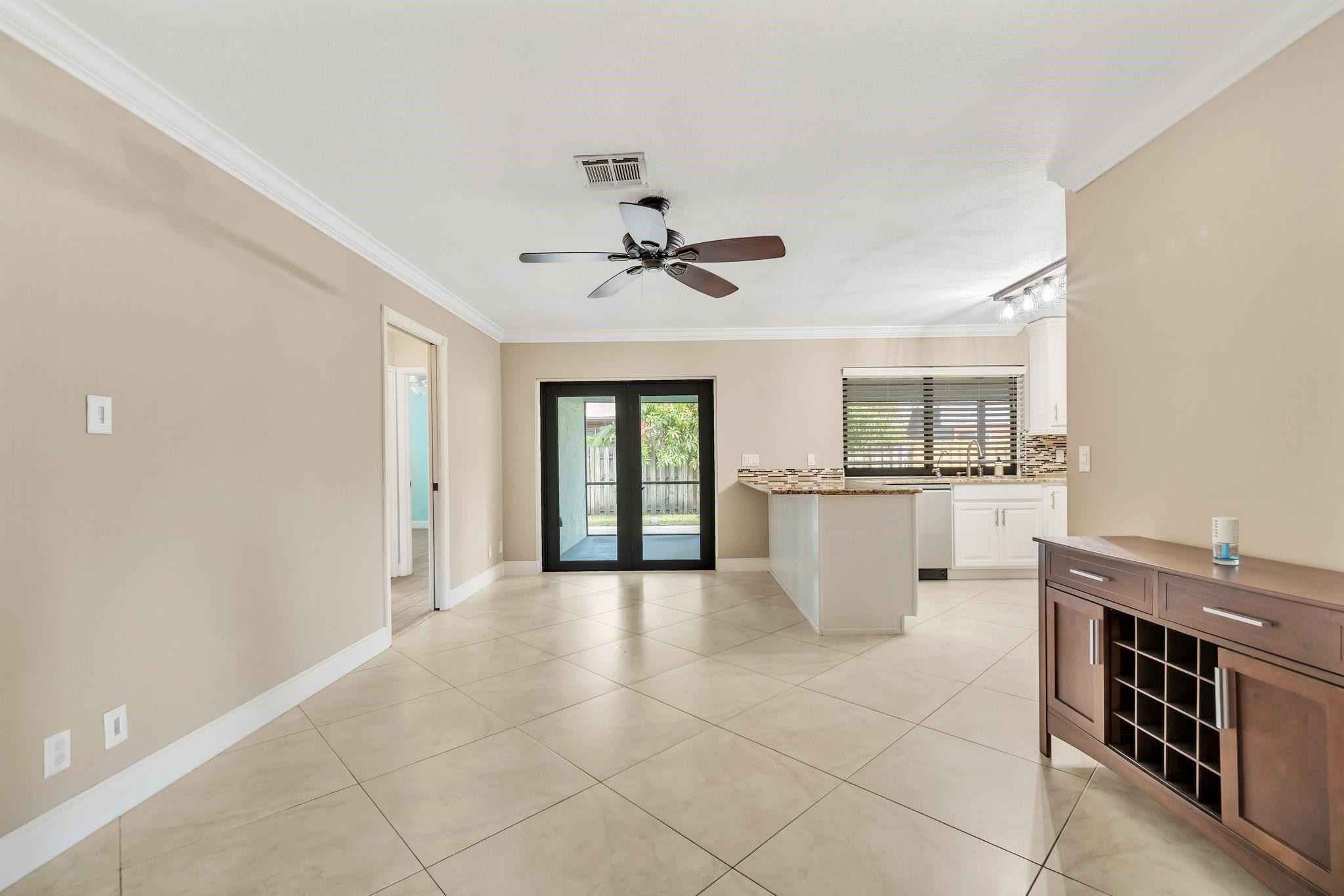 1171 Gloucester Ct